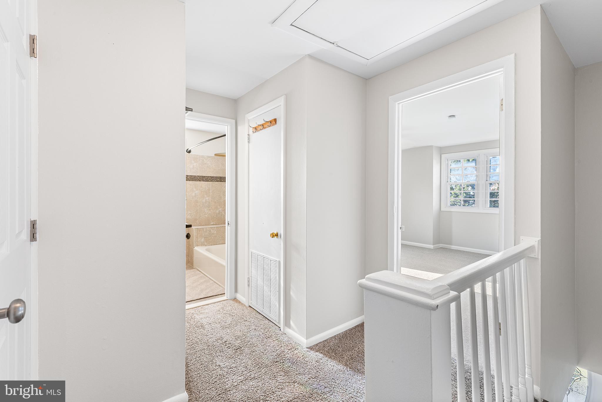 3428 OAK LANE