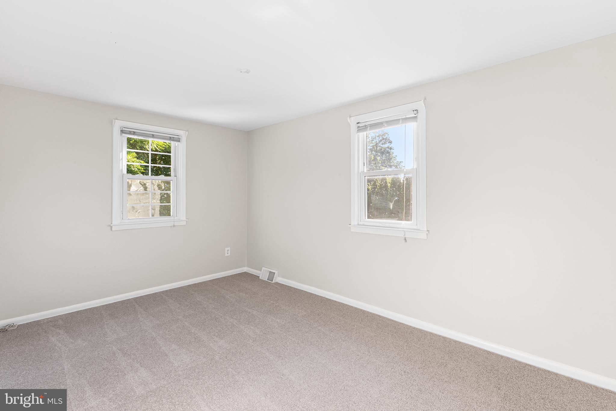 3428 OAK LANE