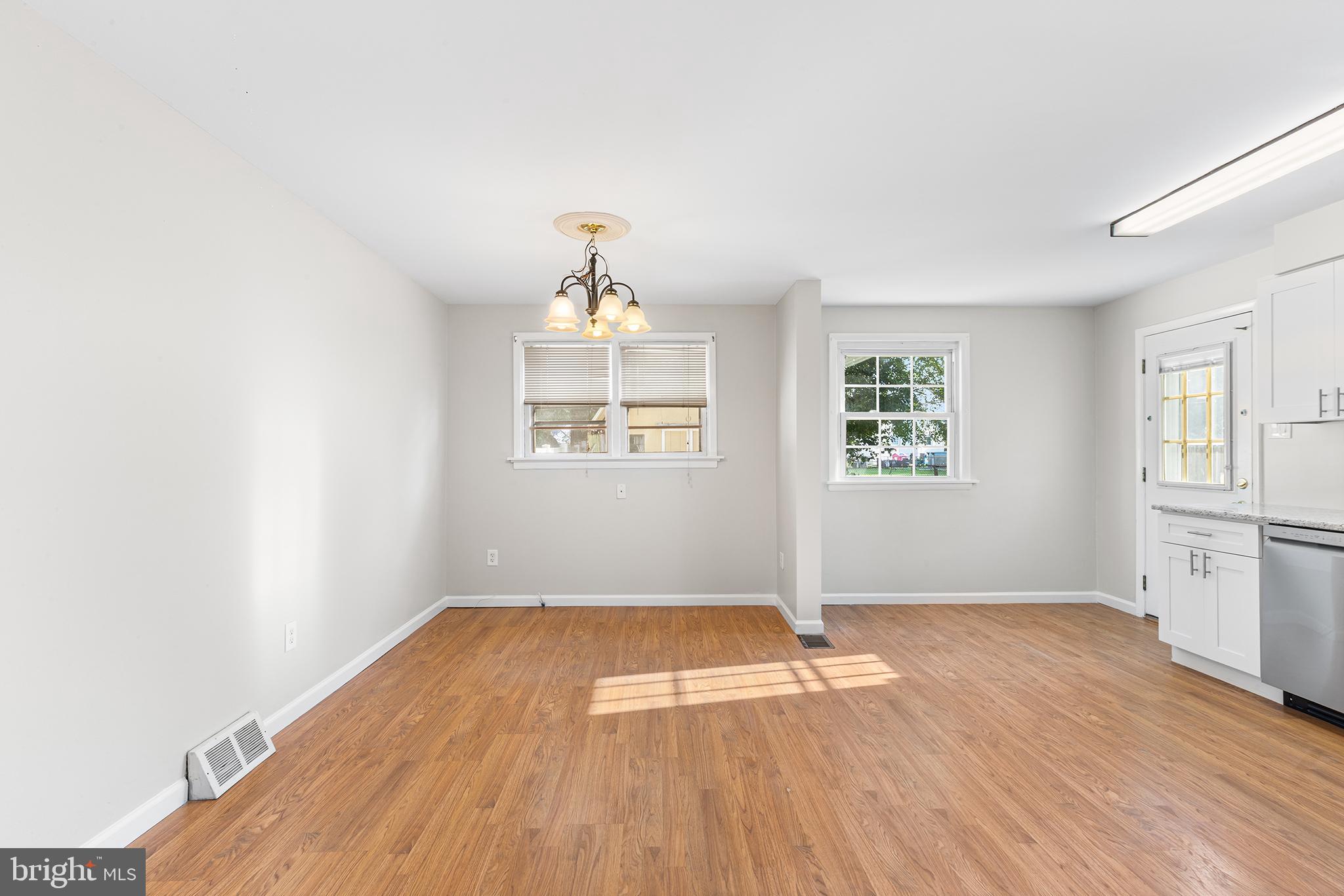 3428 OAK LANE