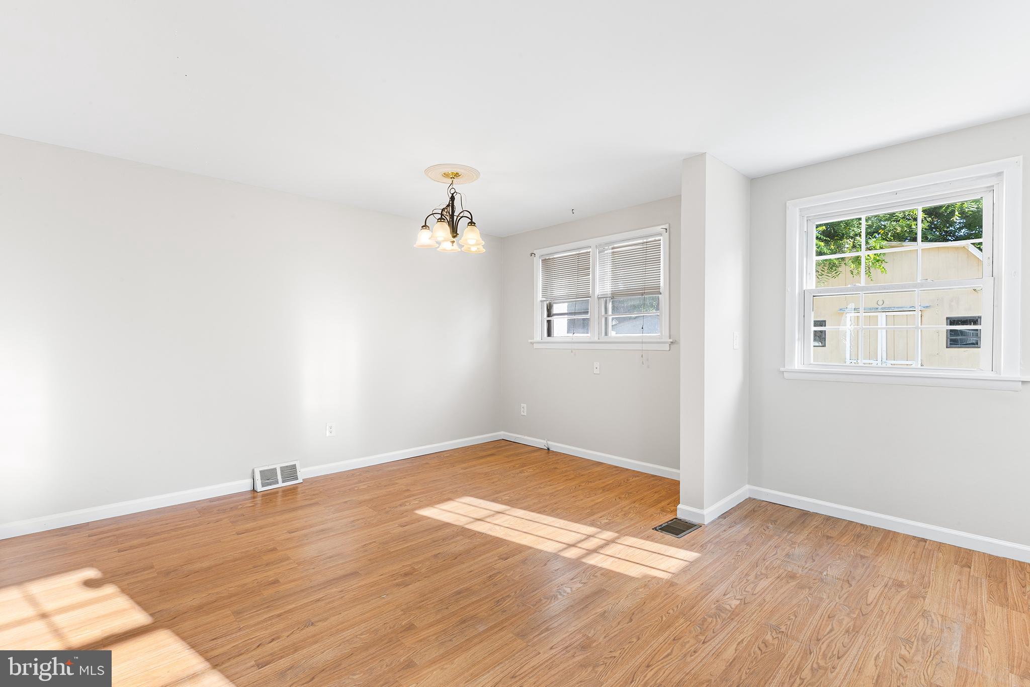 3428 OAK LANE