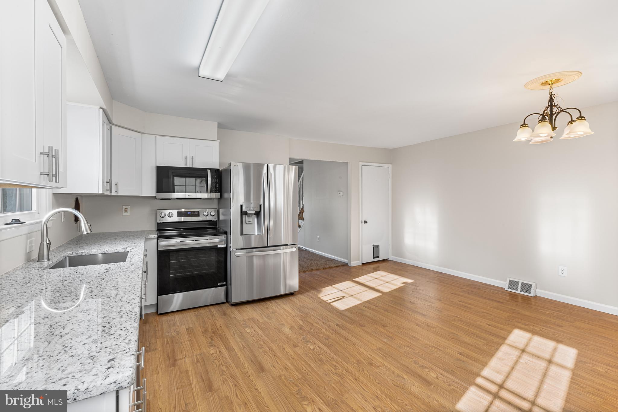 3428 OAK LANE