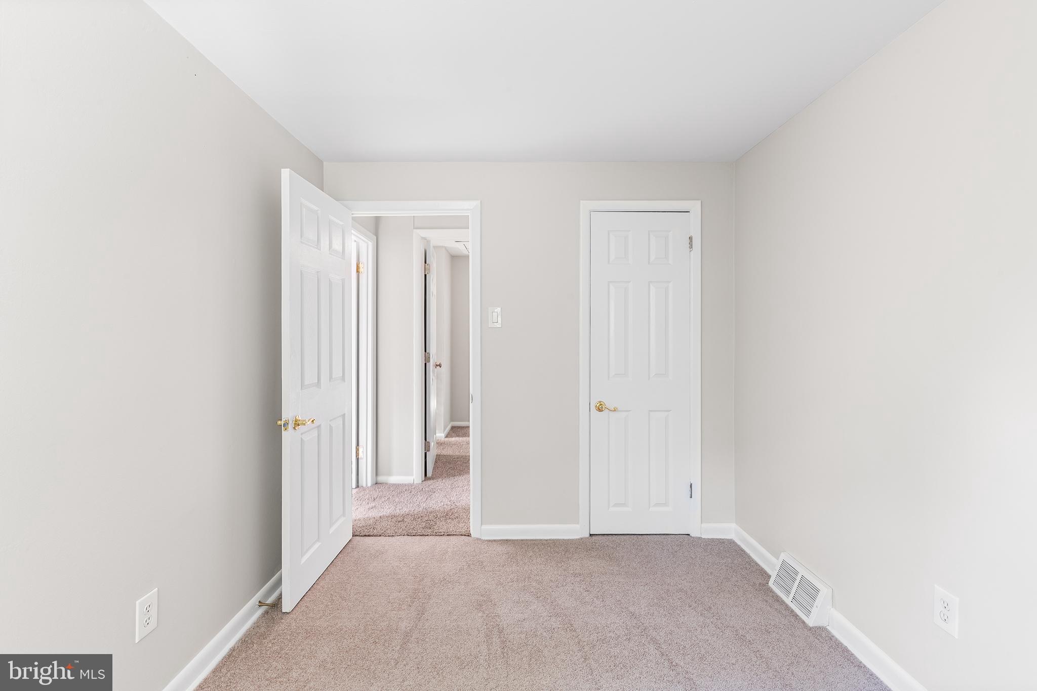3428 OAK LANE
