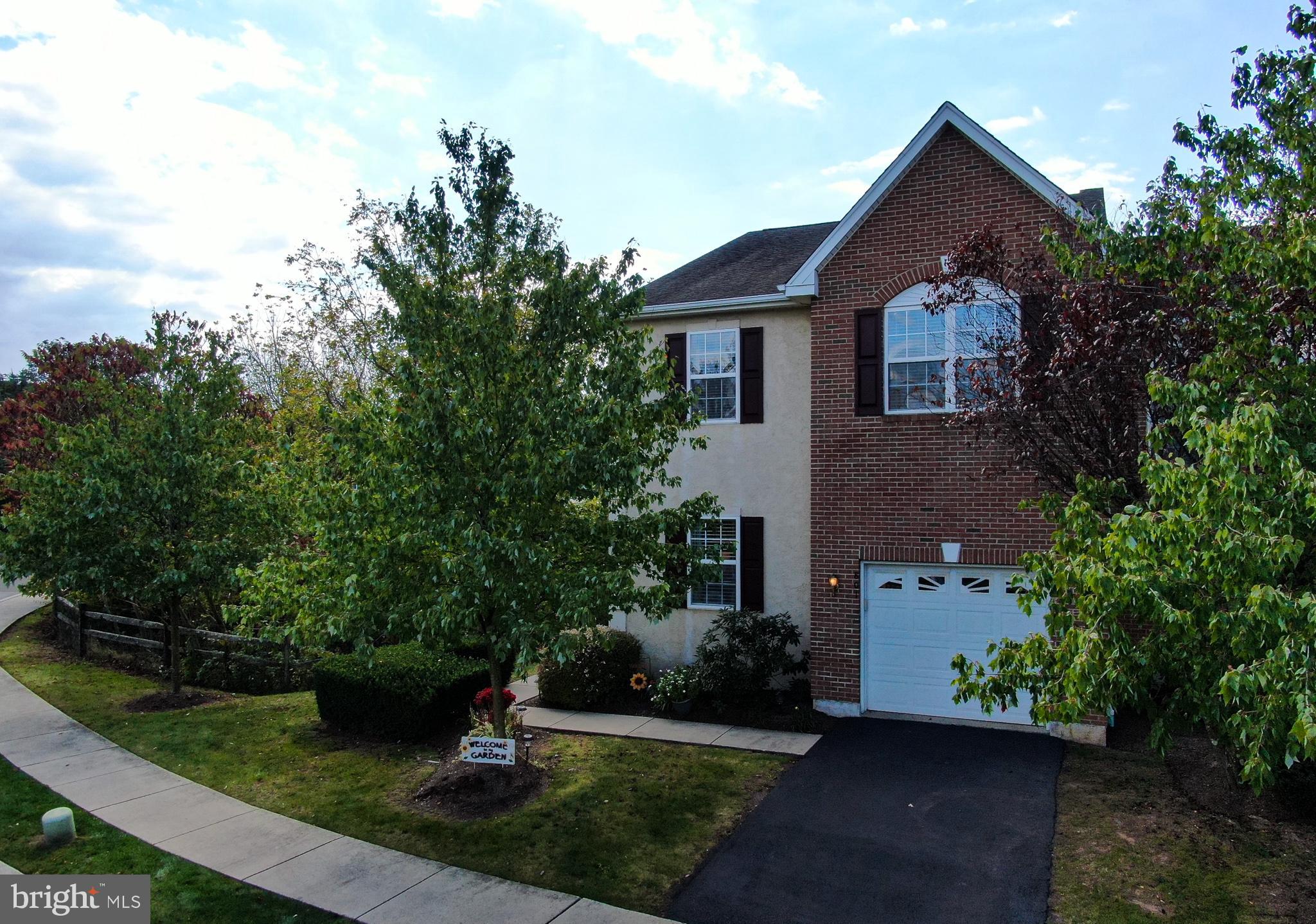 801 Carrington Dr