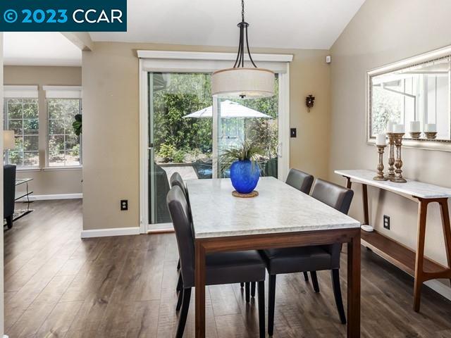 210 Hillcrest Cir