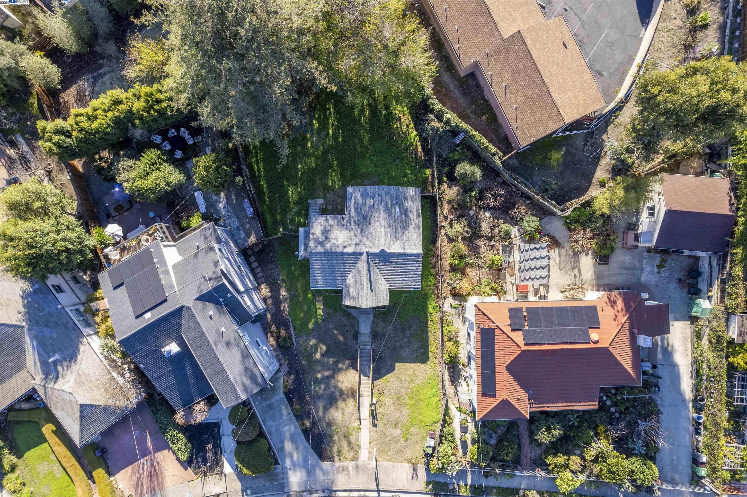 4527 Merrill Ave
