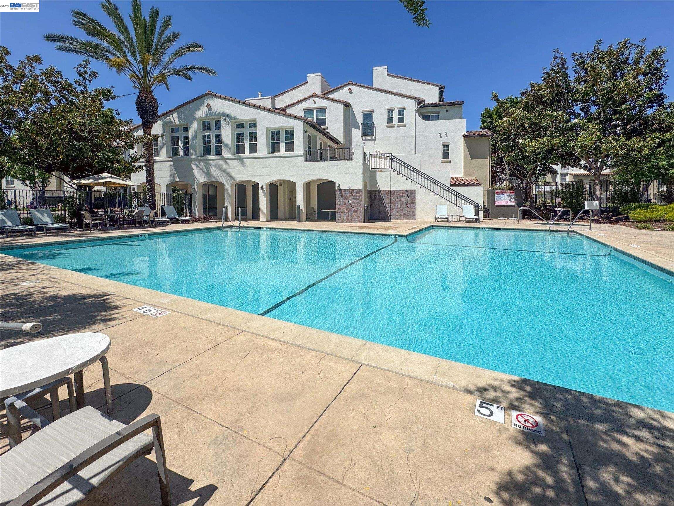 4252 Clarinbridge Cir