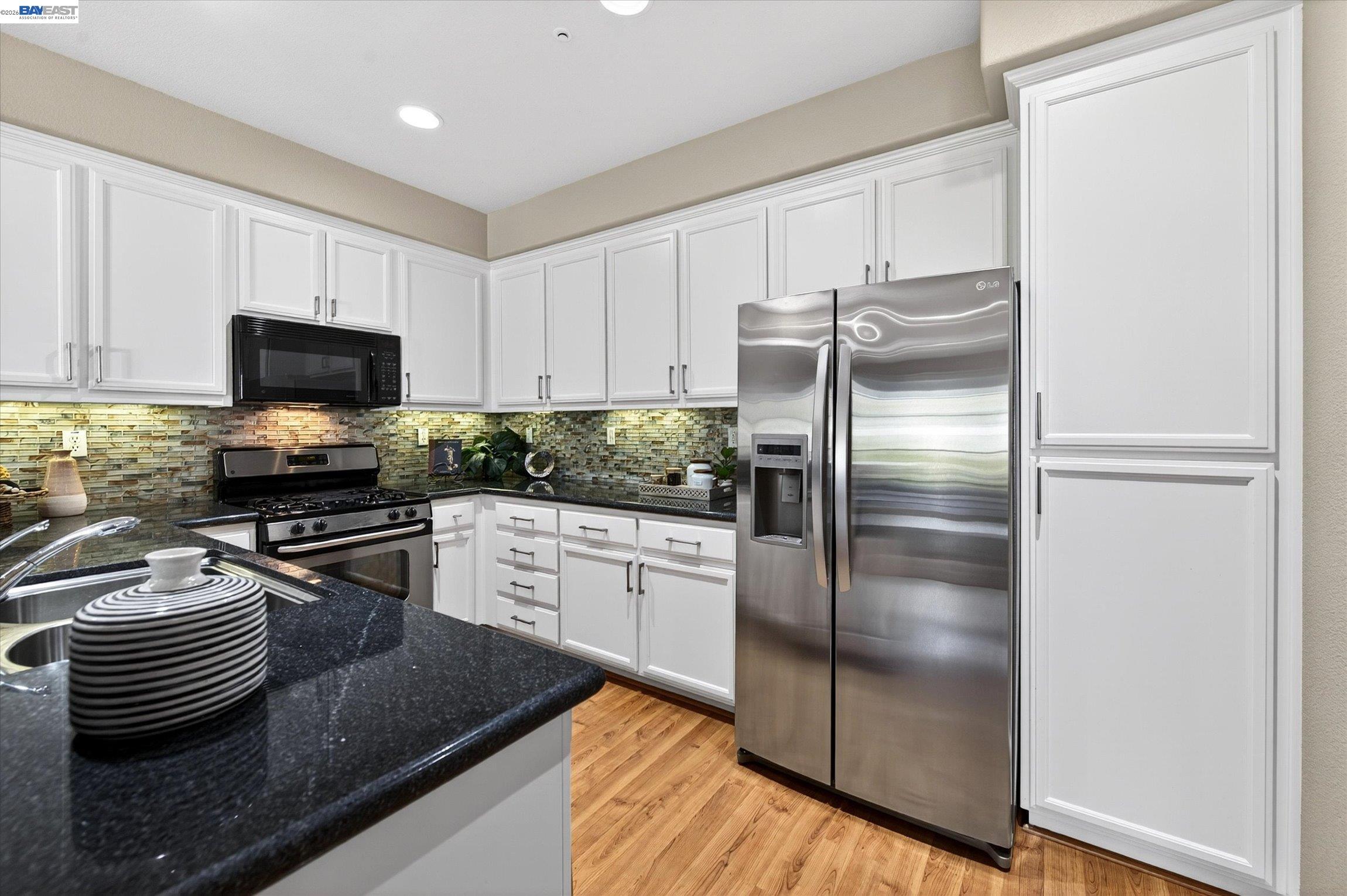 4252 Clarinbridge Cir