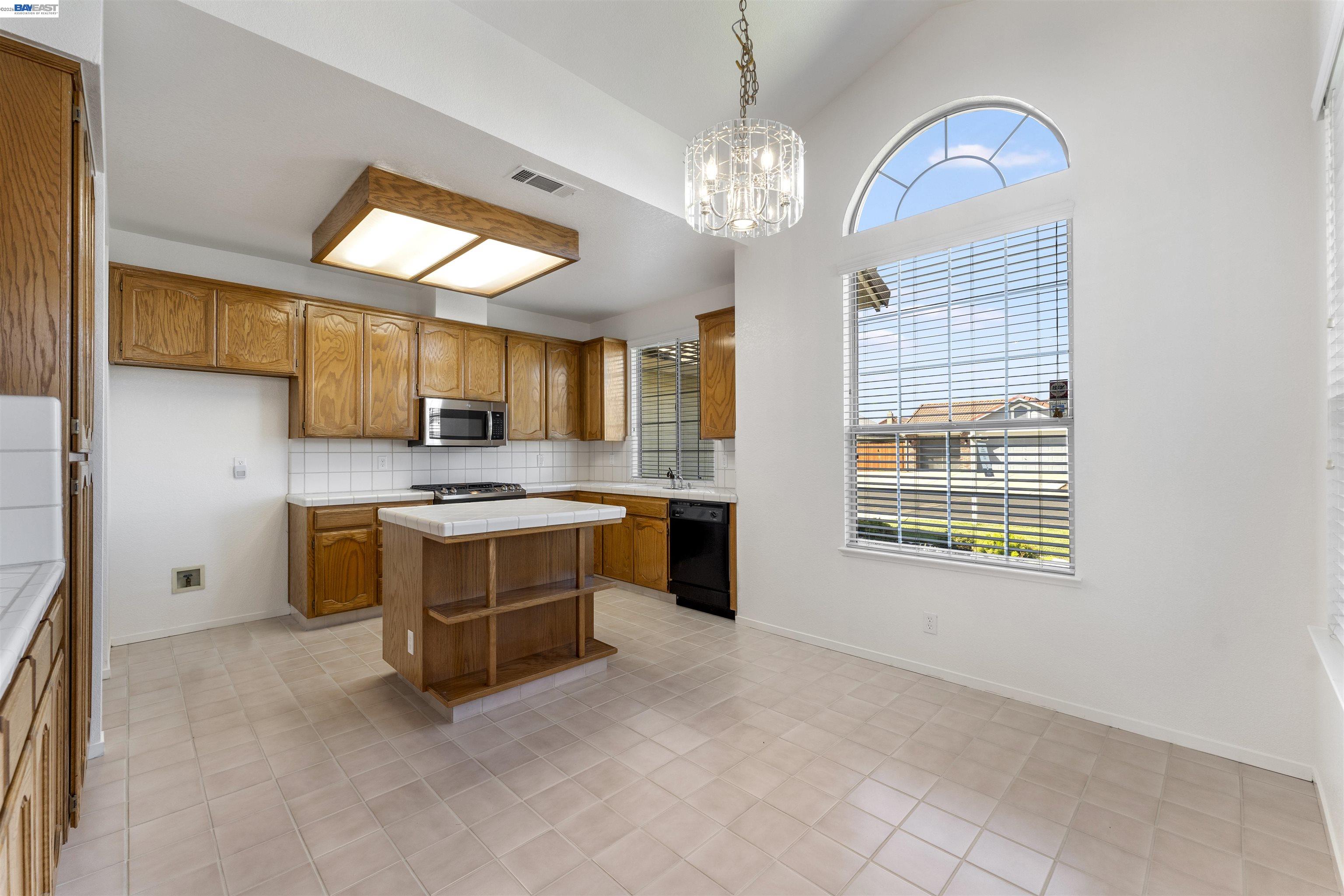 534 Reisling Ct