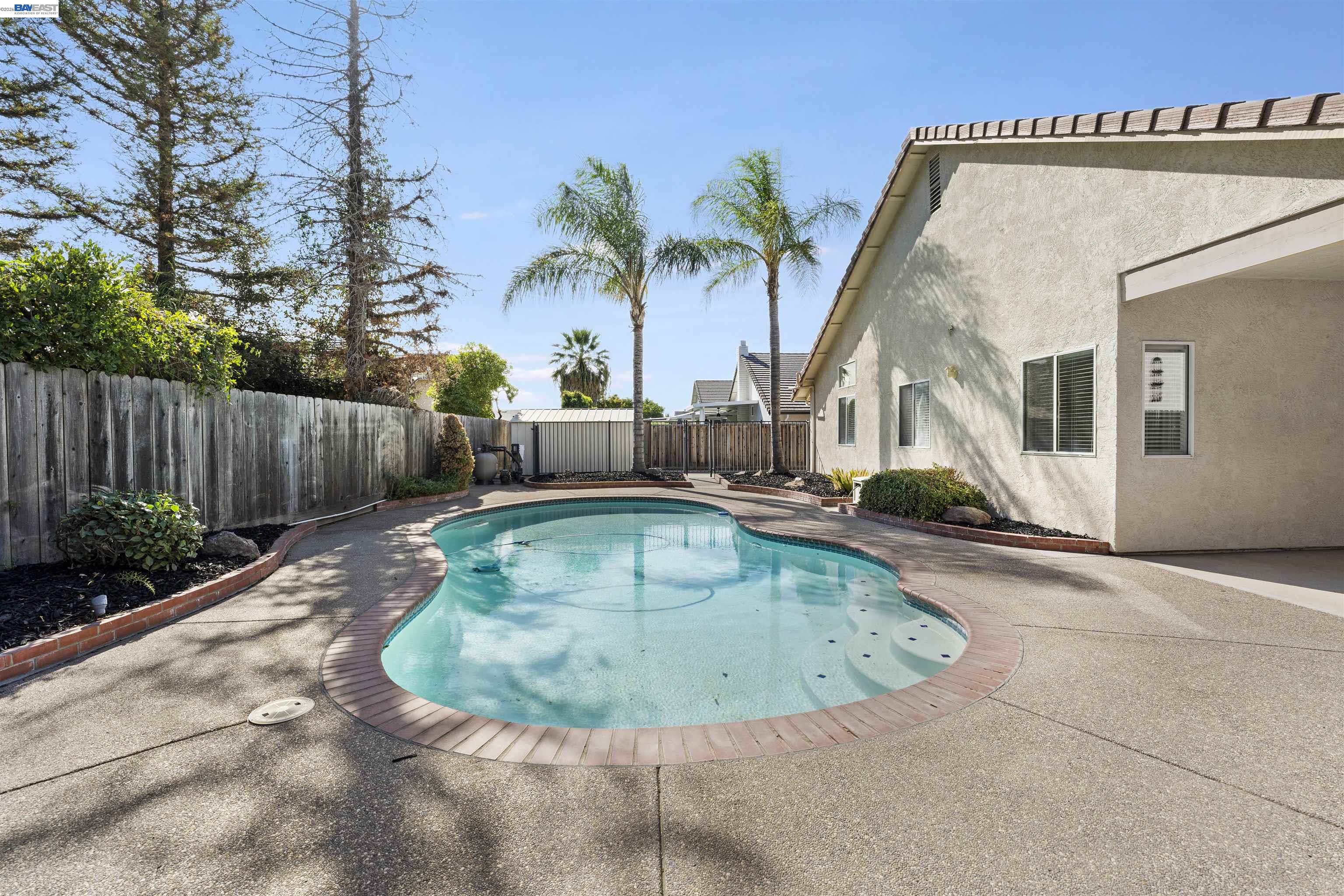 534 Reisling Ct