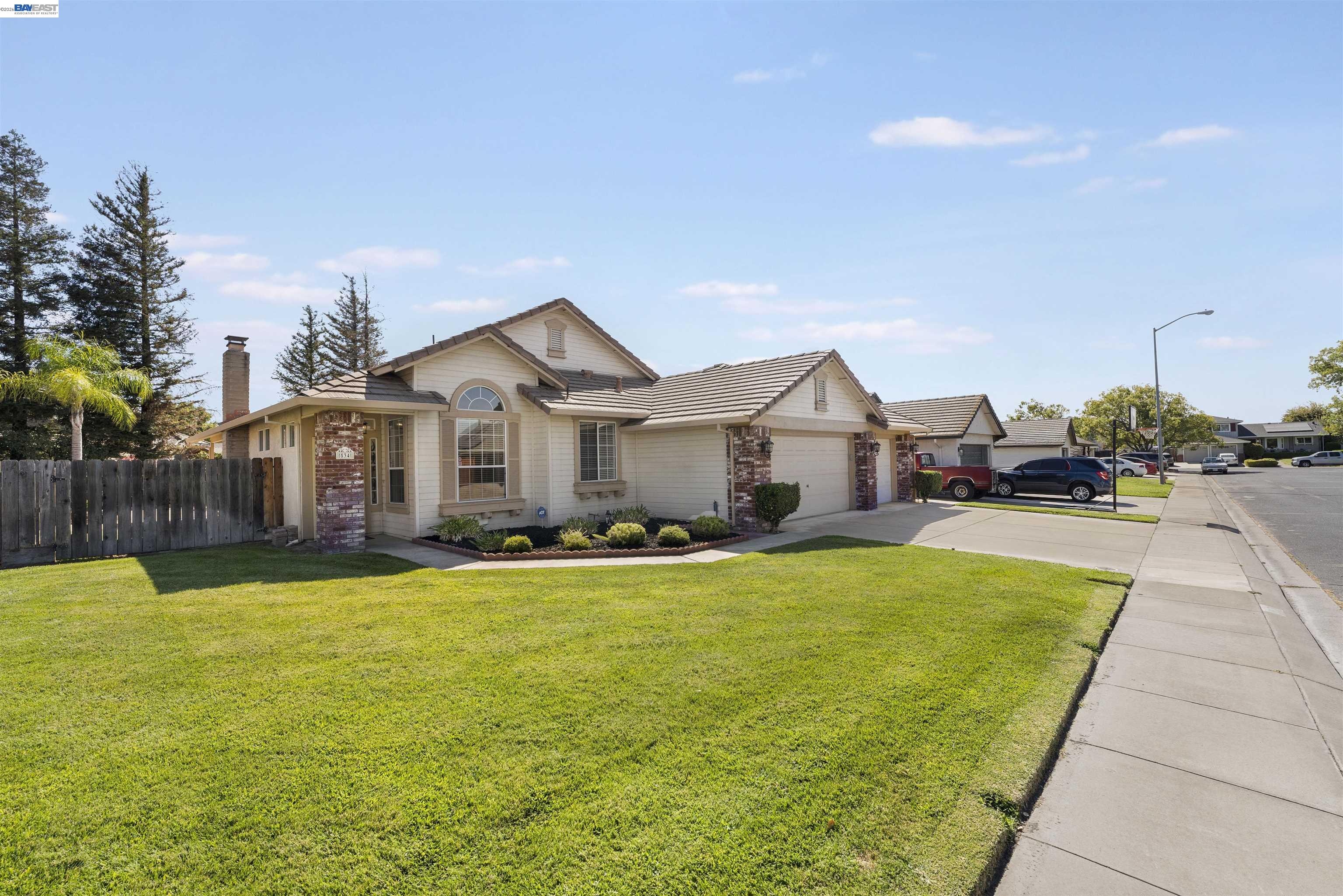 534 Reisling Ct