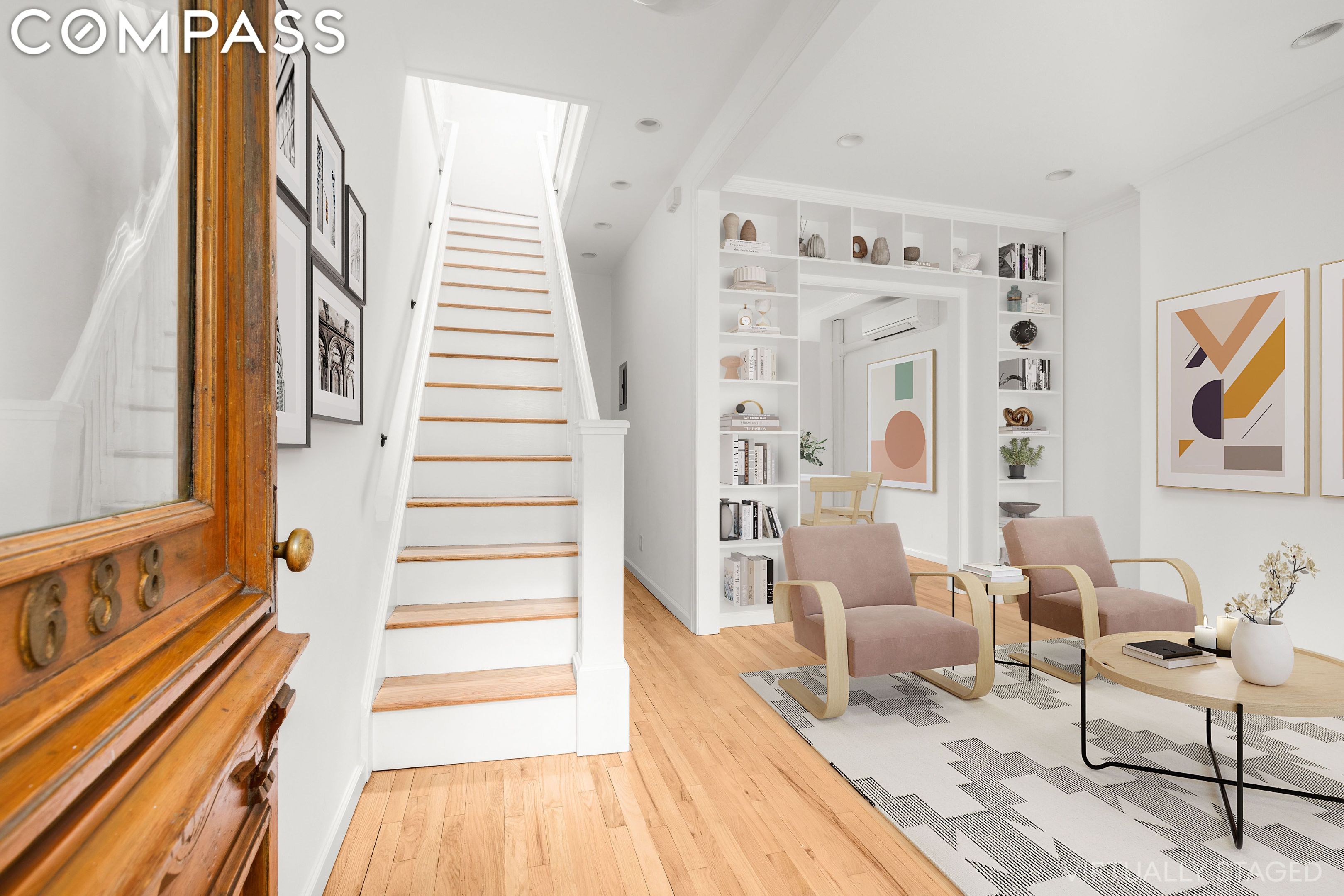 638 Union Street PARLOR