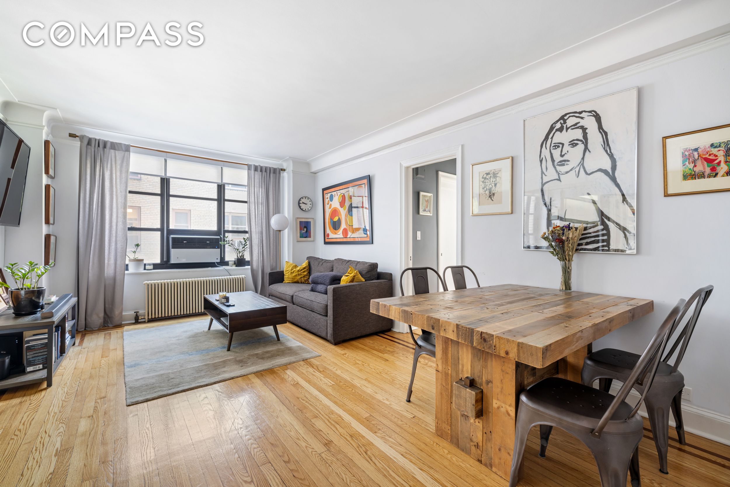 235 E 22nd Street 4T