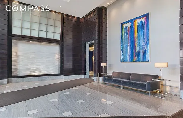 100 Riverside Boulevard 29C