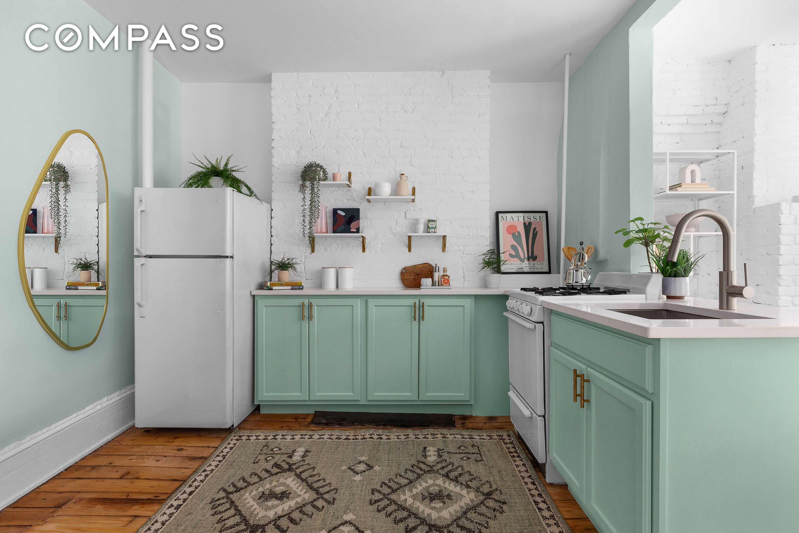 24 Cornelia Street 13