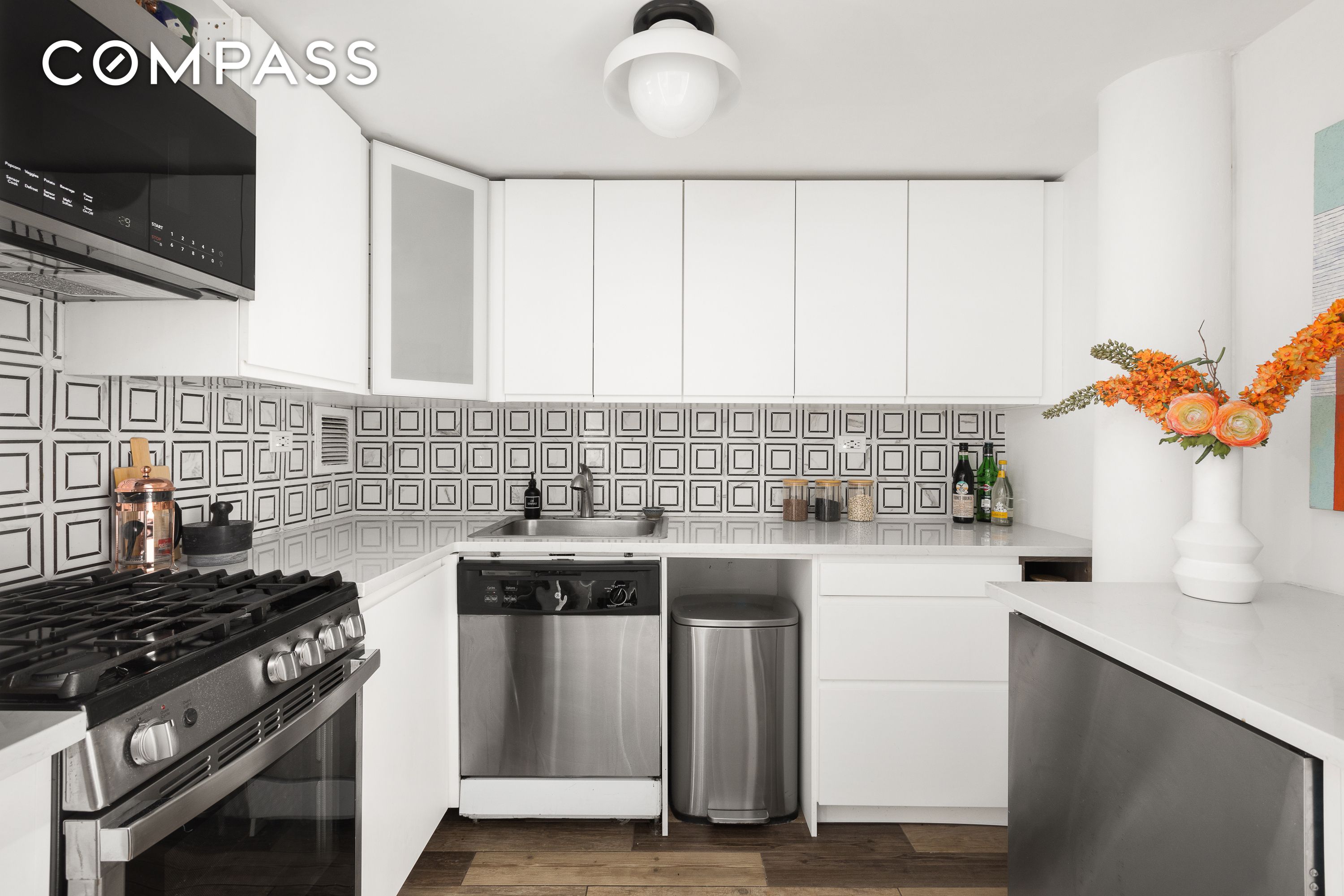 250 Mercer Street C415