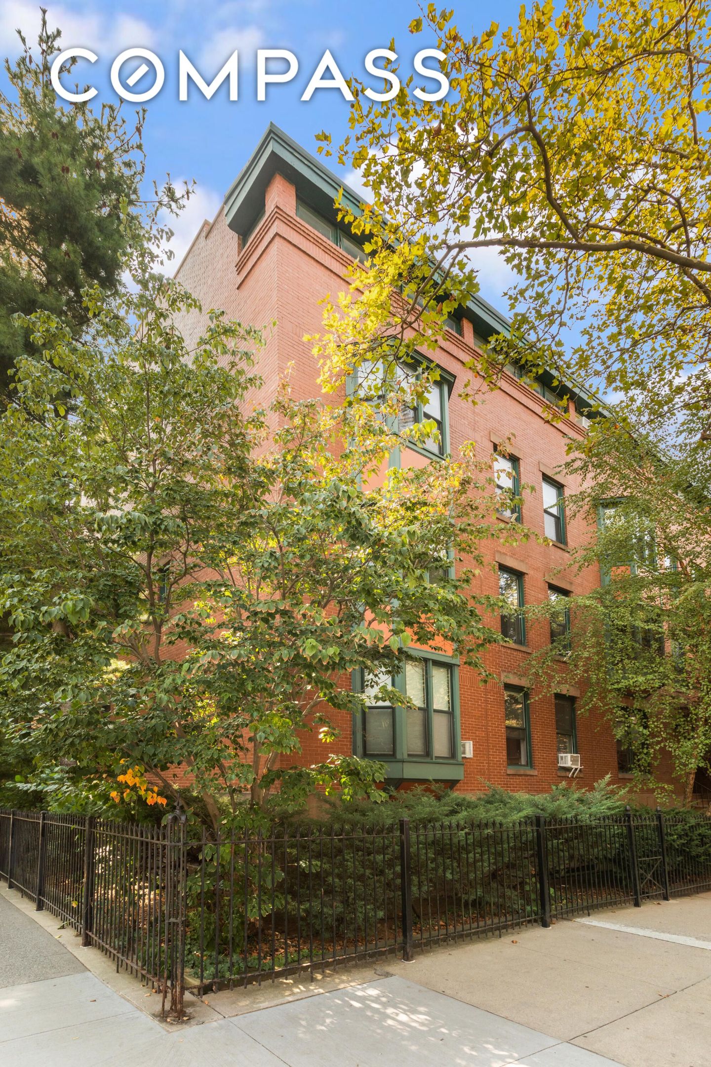 238 Clinton Street DE