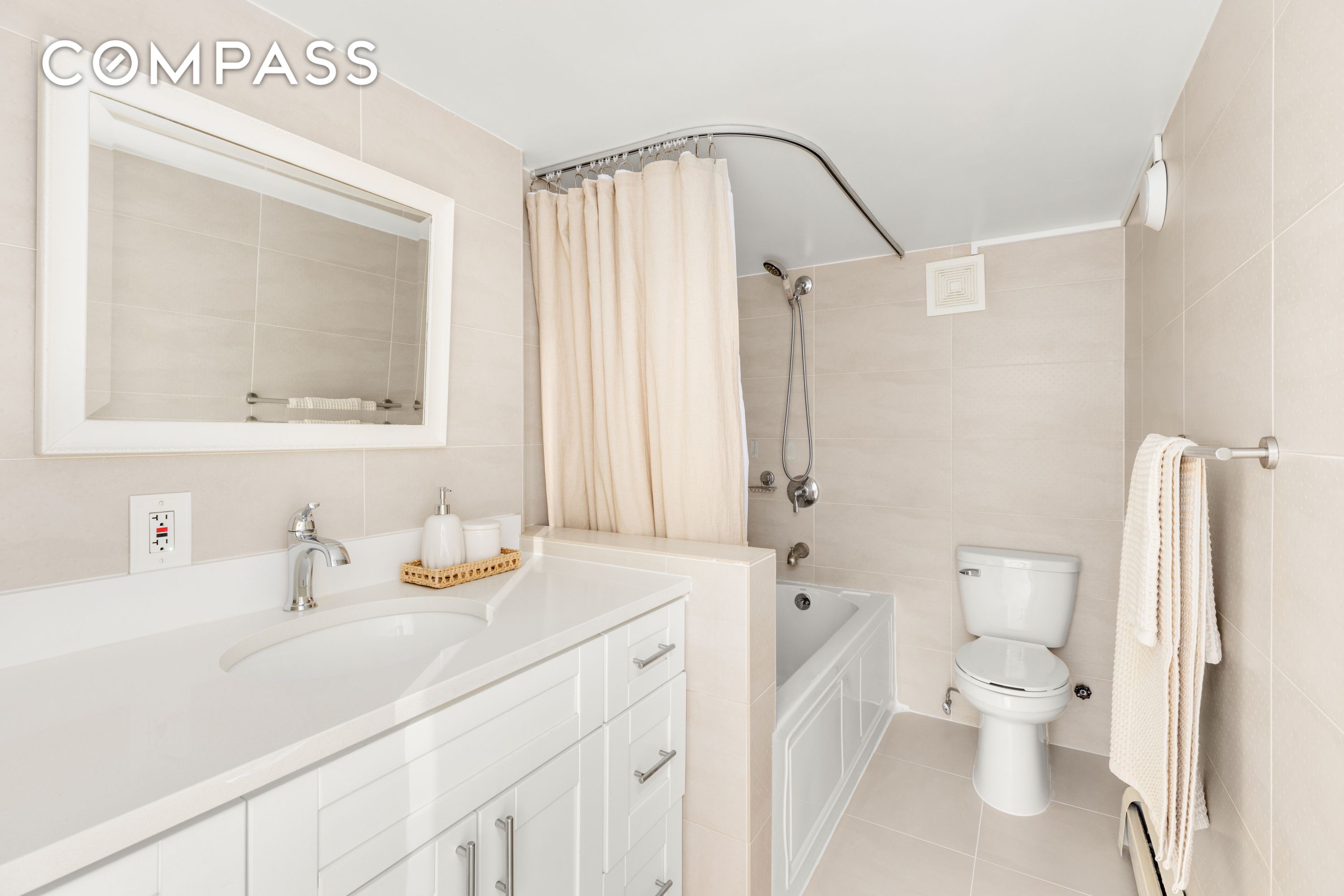 309 E 108th Street 2D