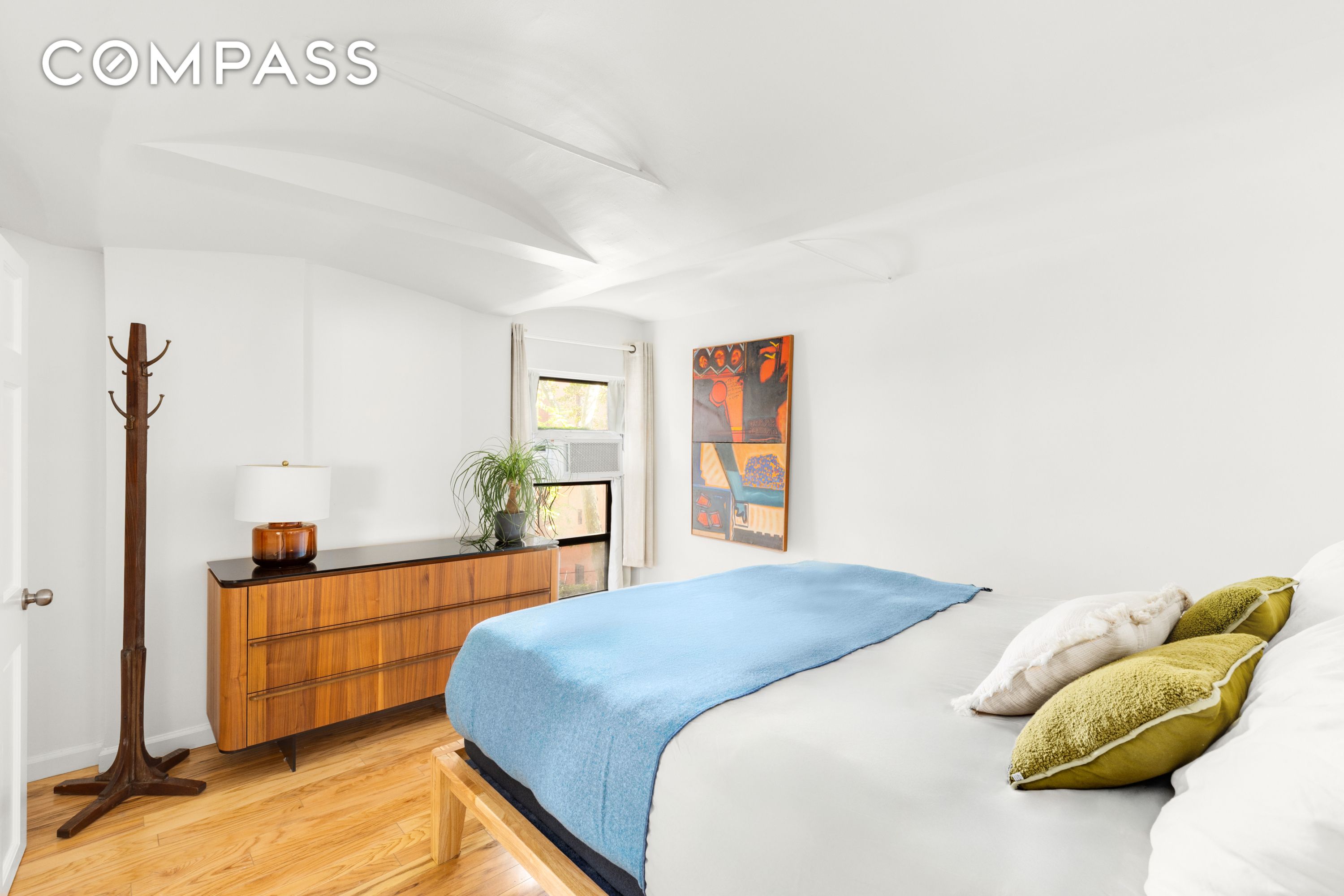 309 E 108th Street 2D