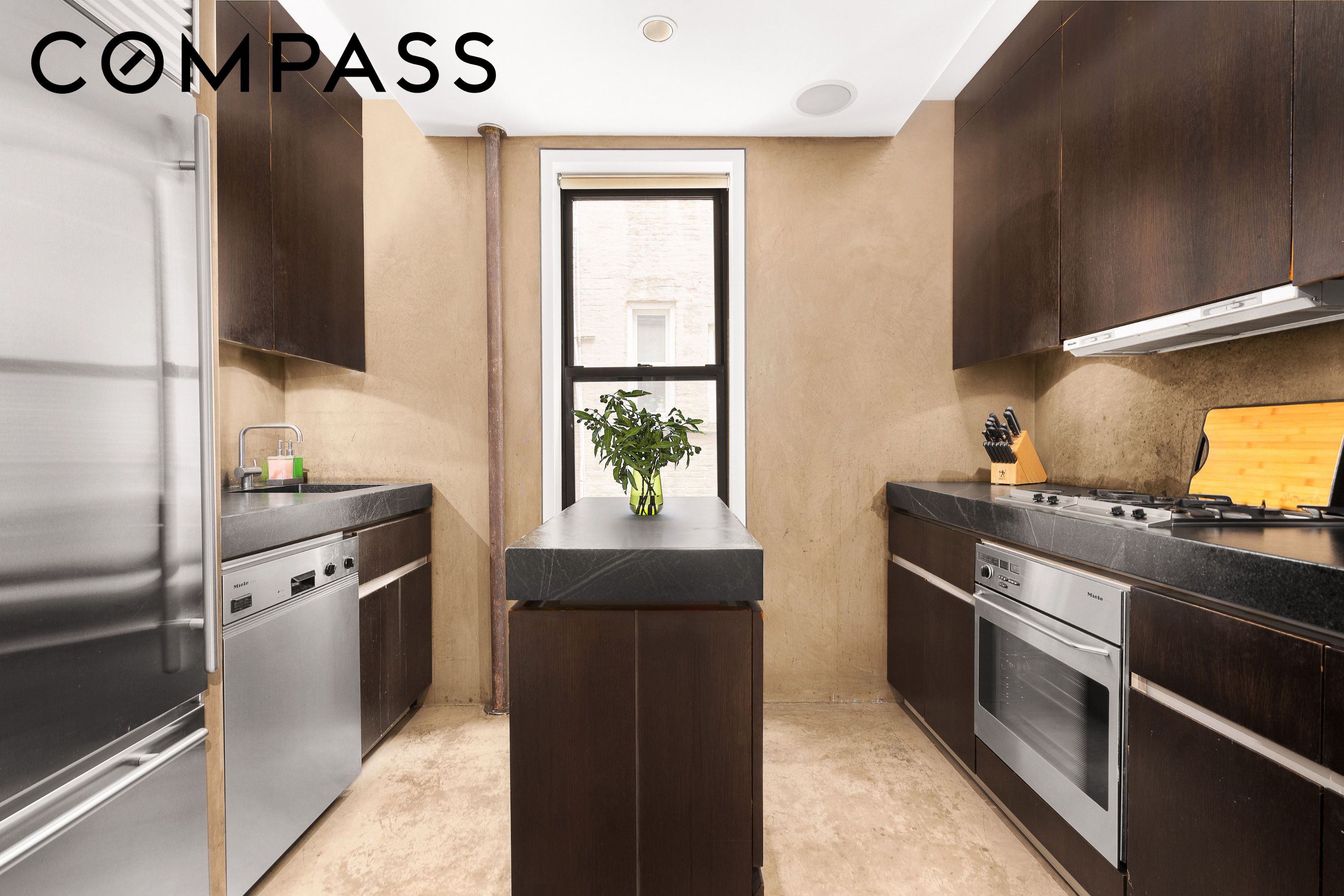 340 W 19th Street 14