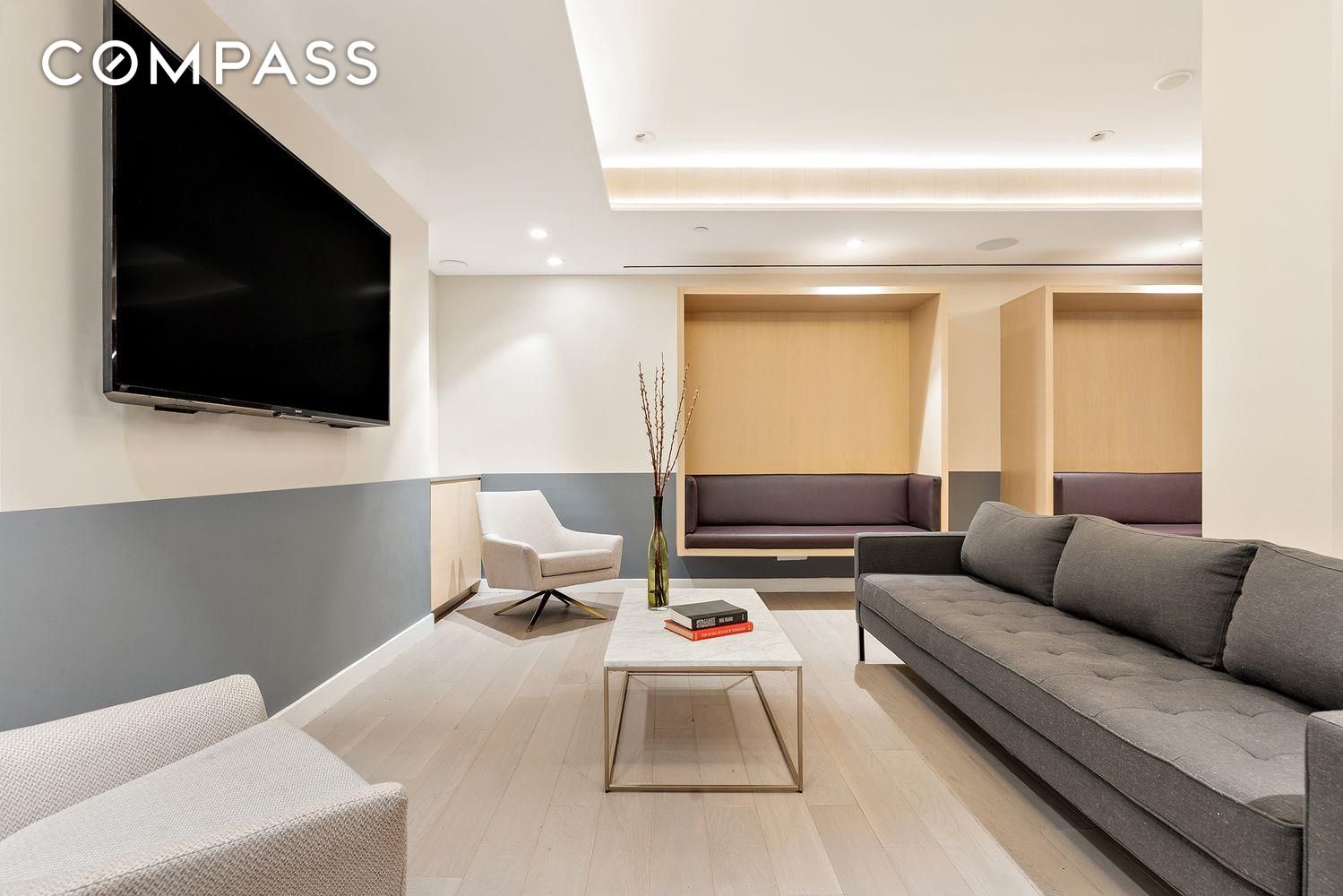 856 Washington Avenue 9A