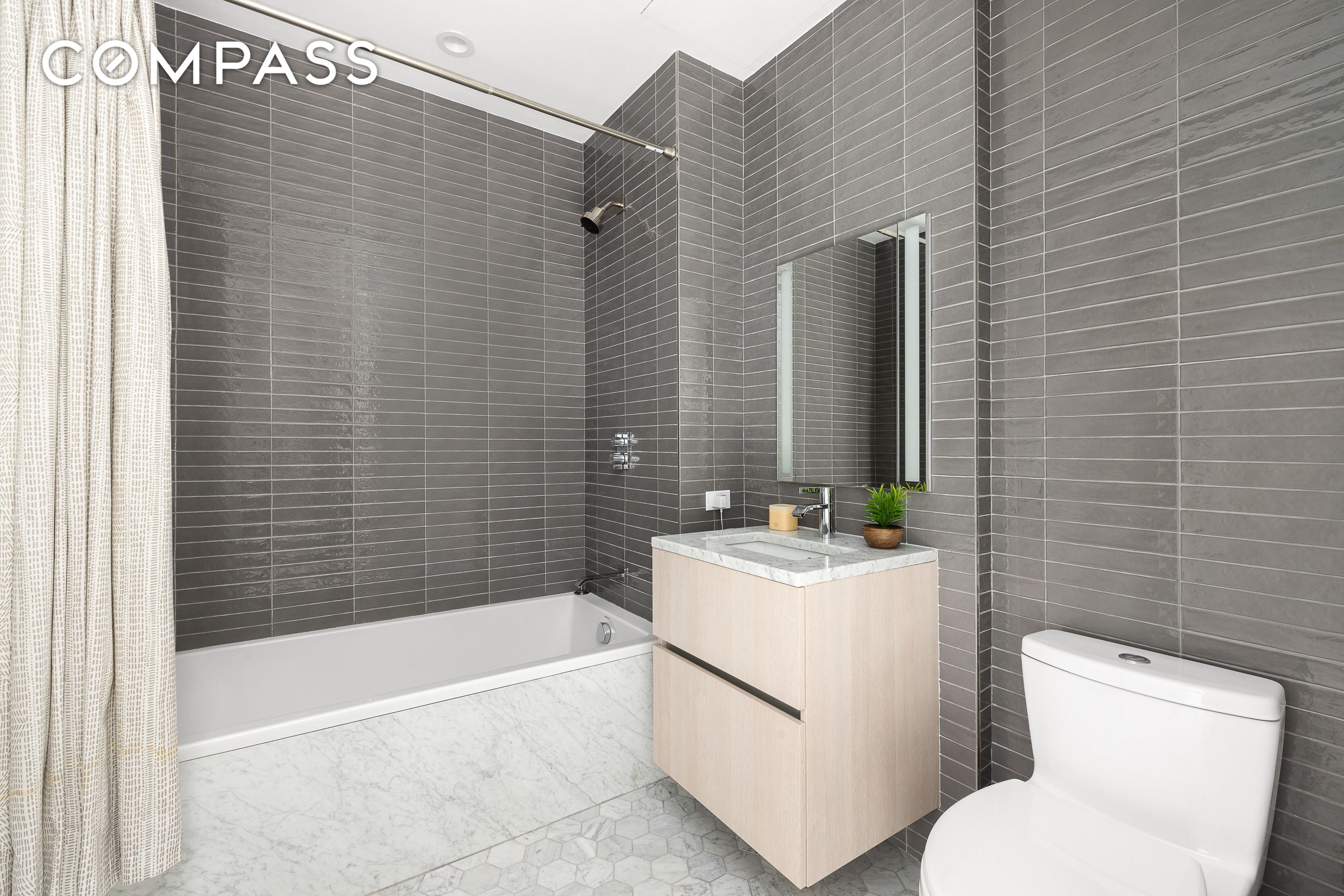 856 Washington Avenue 9A