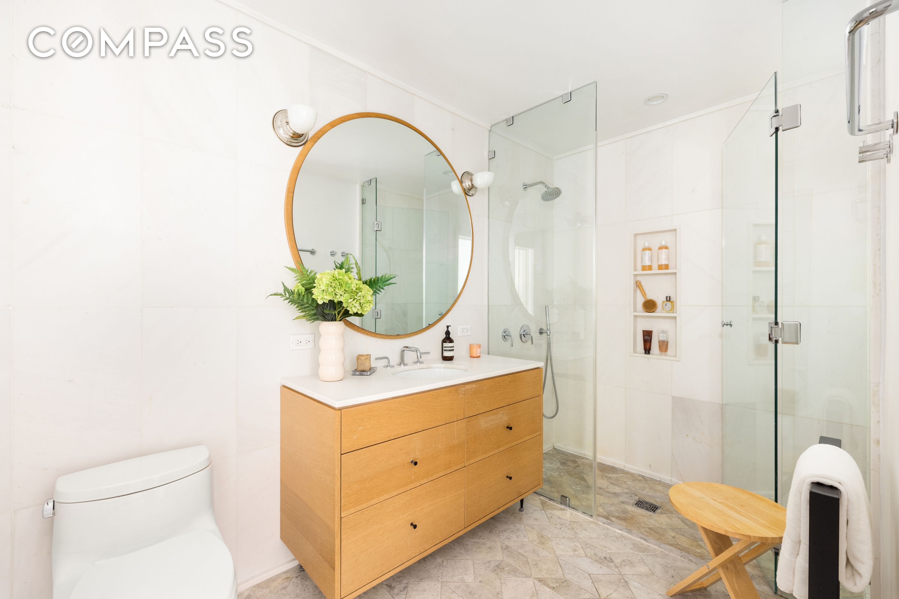 610 Warren Street 2A