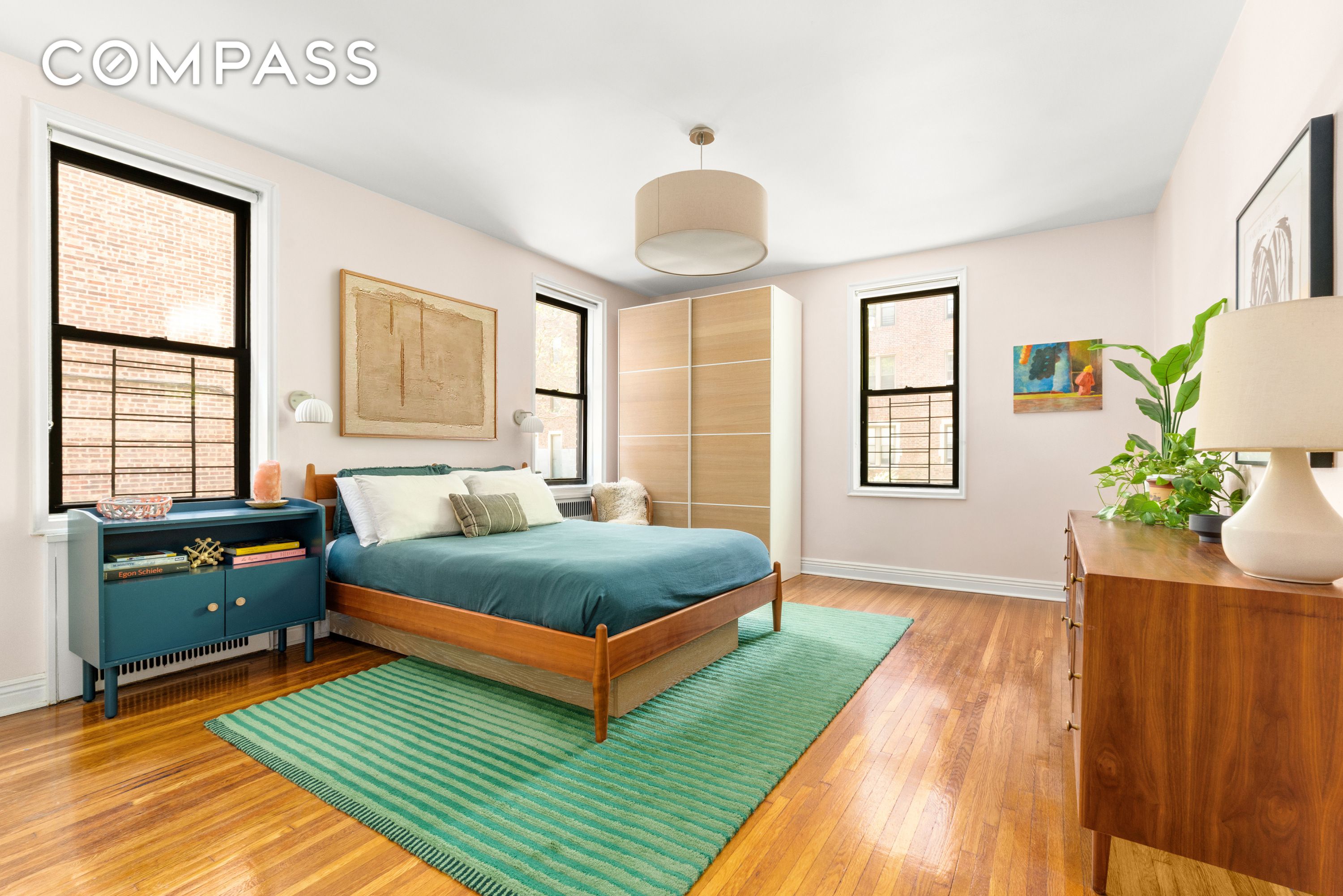 657 E 26th Street 1G