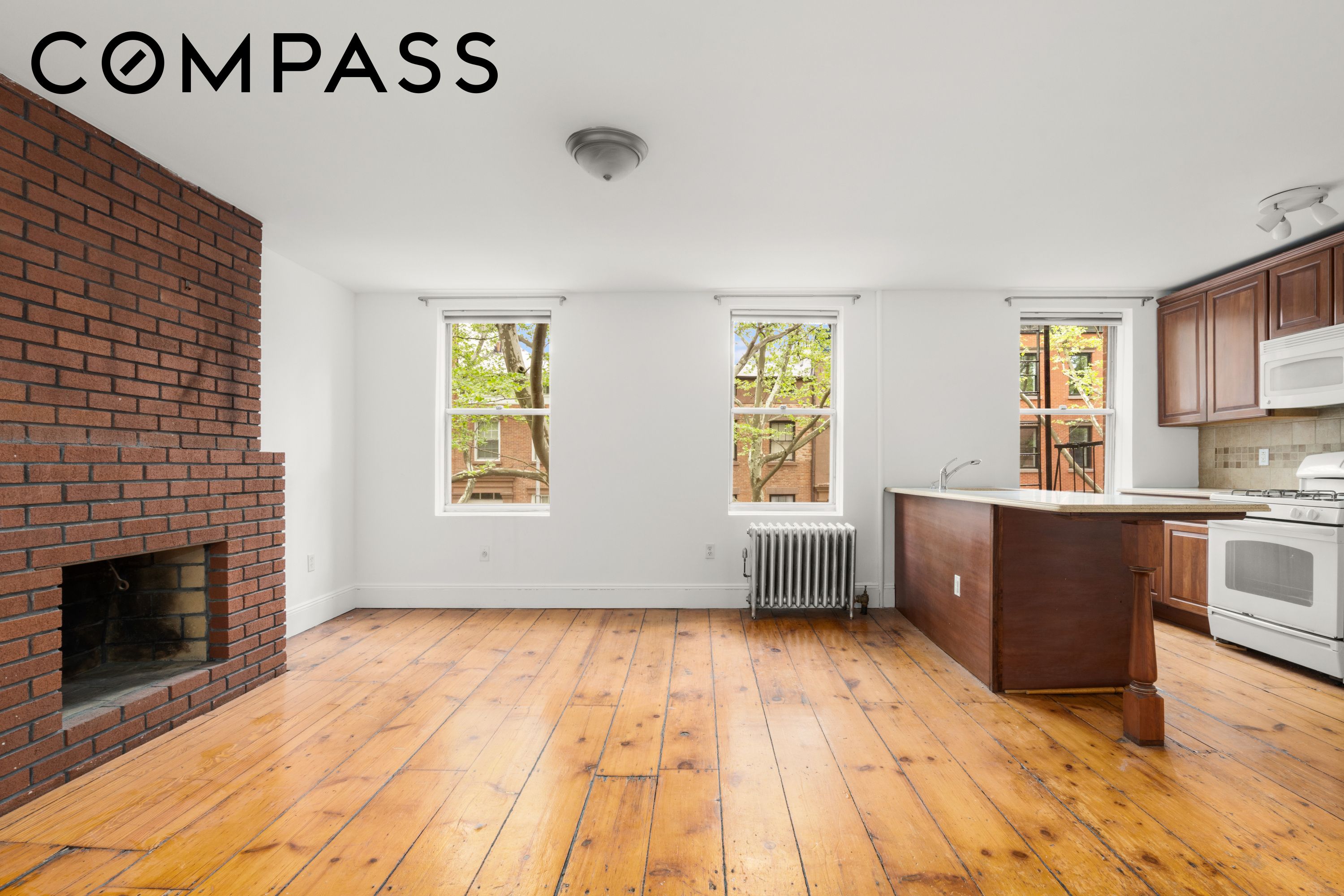 38 Douglass Street