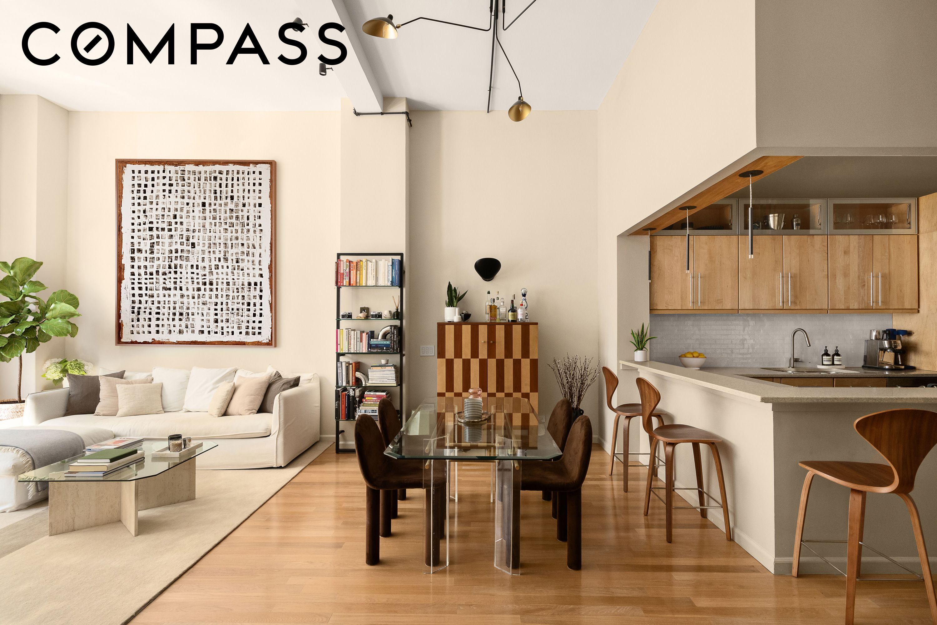 261 Broadway 2C