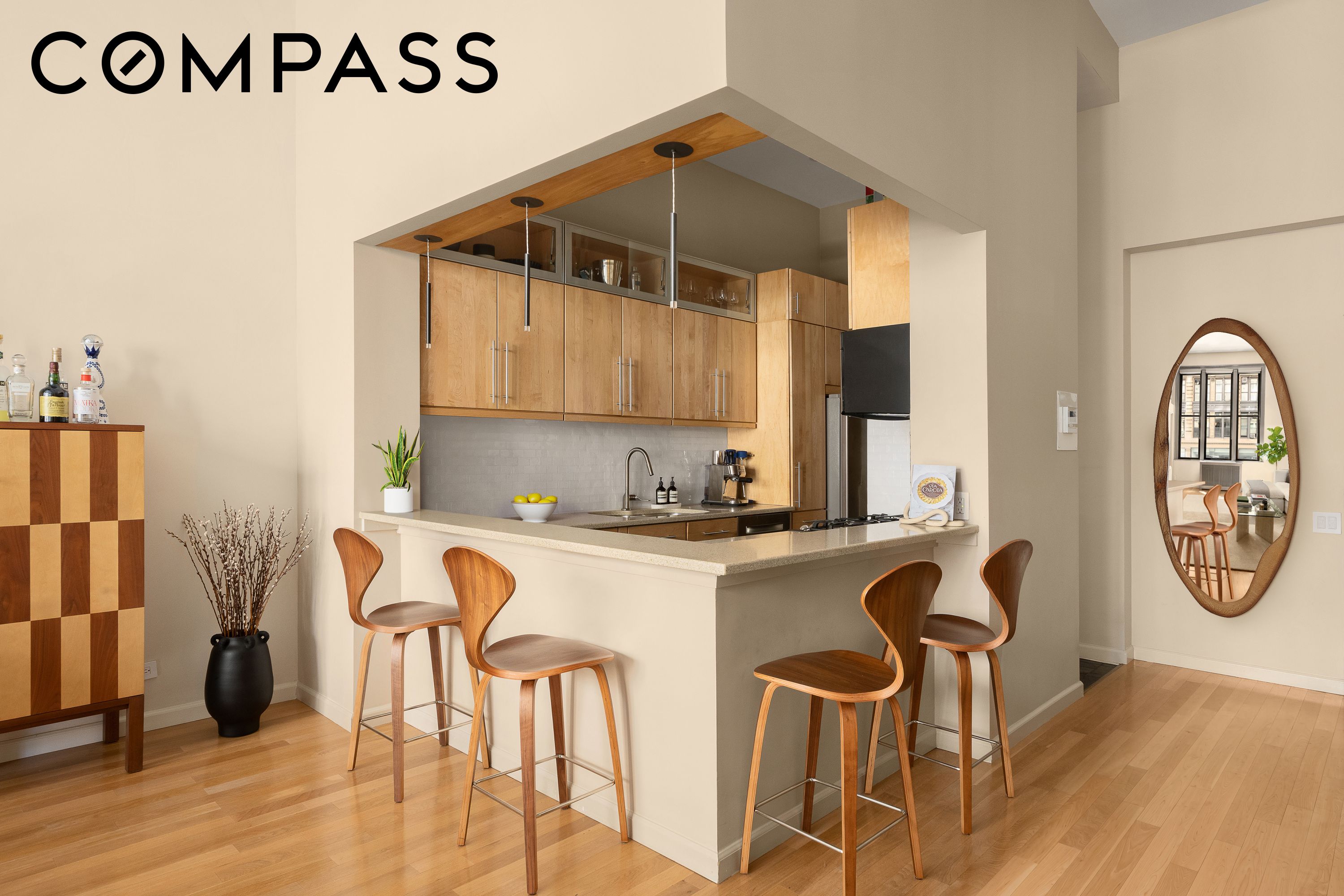 261 Broadway 2C