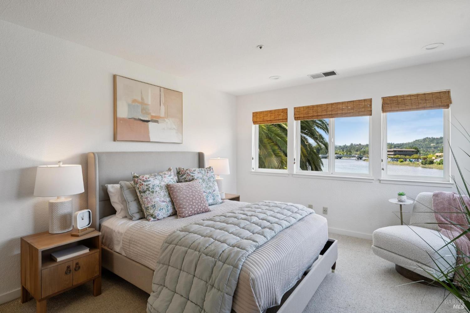 39 Creek View Circle