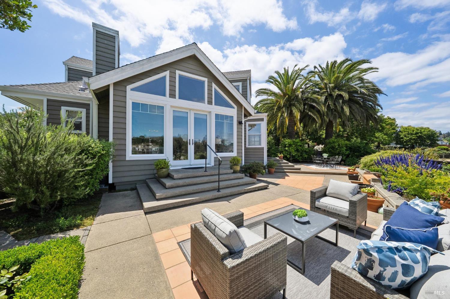 39 Creek View Circle