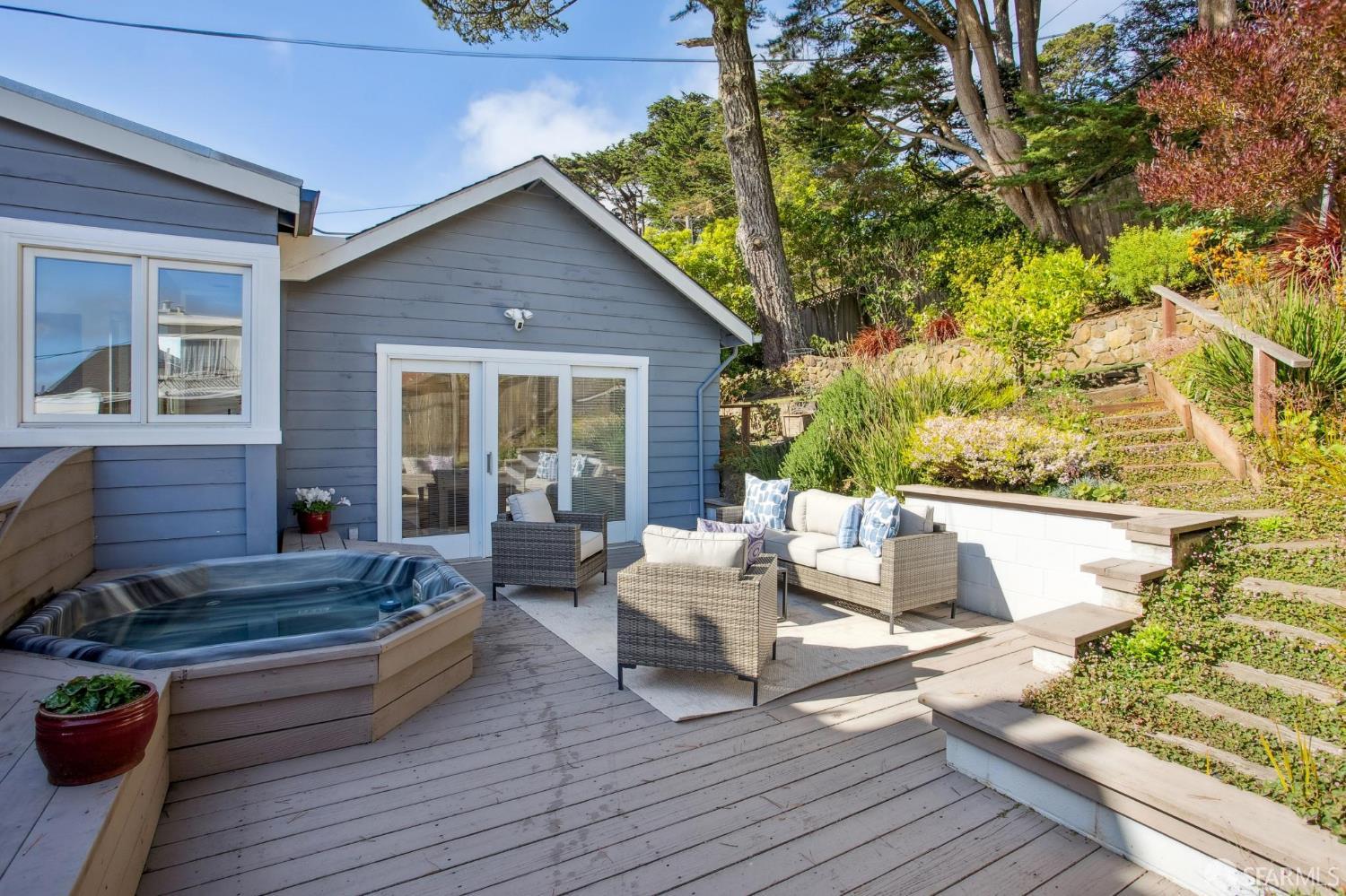 23 Cresta Vista Drive