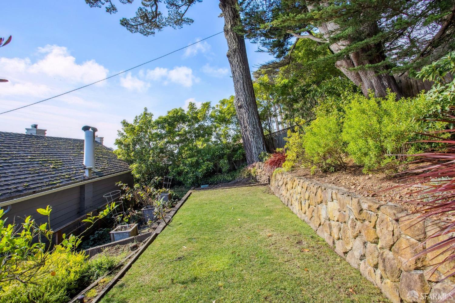 23 Cresta Vista Drive