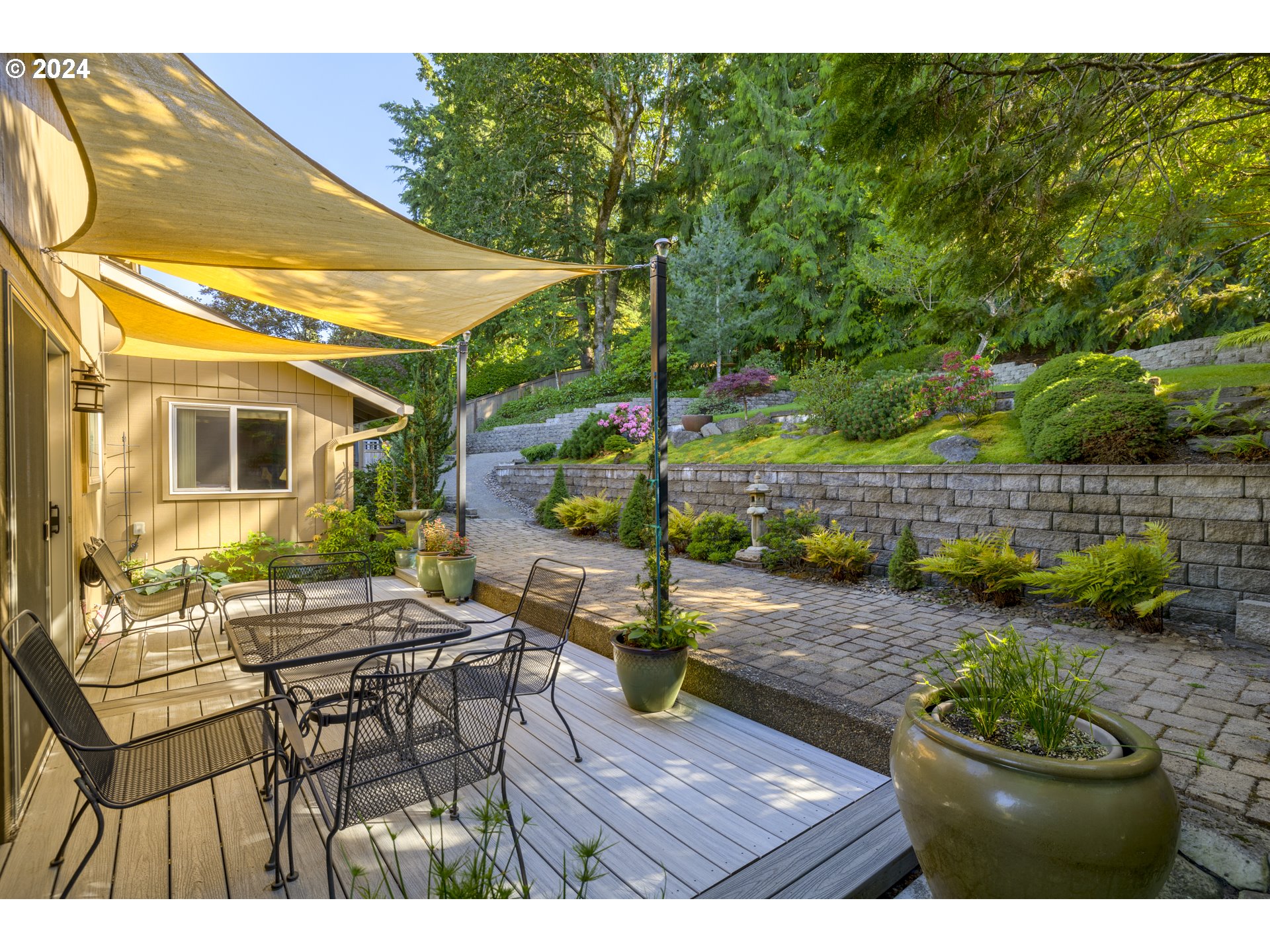 18100 UPPER MIDHILL DR