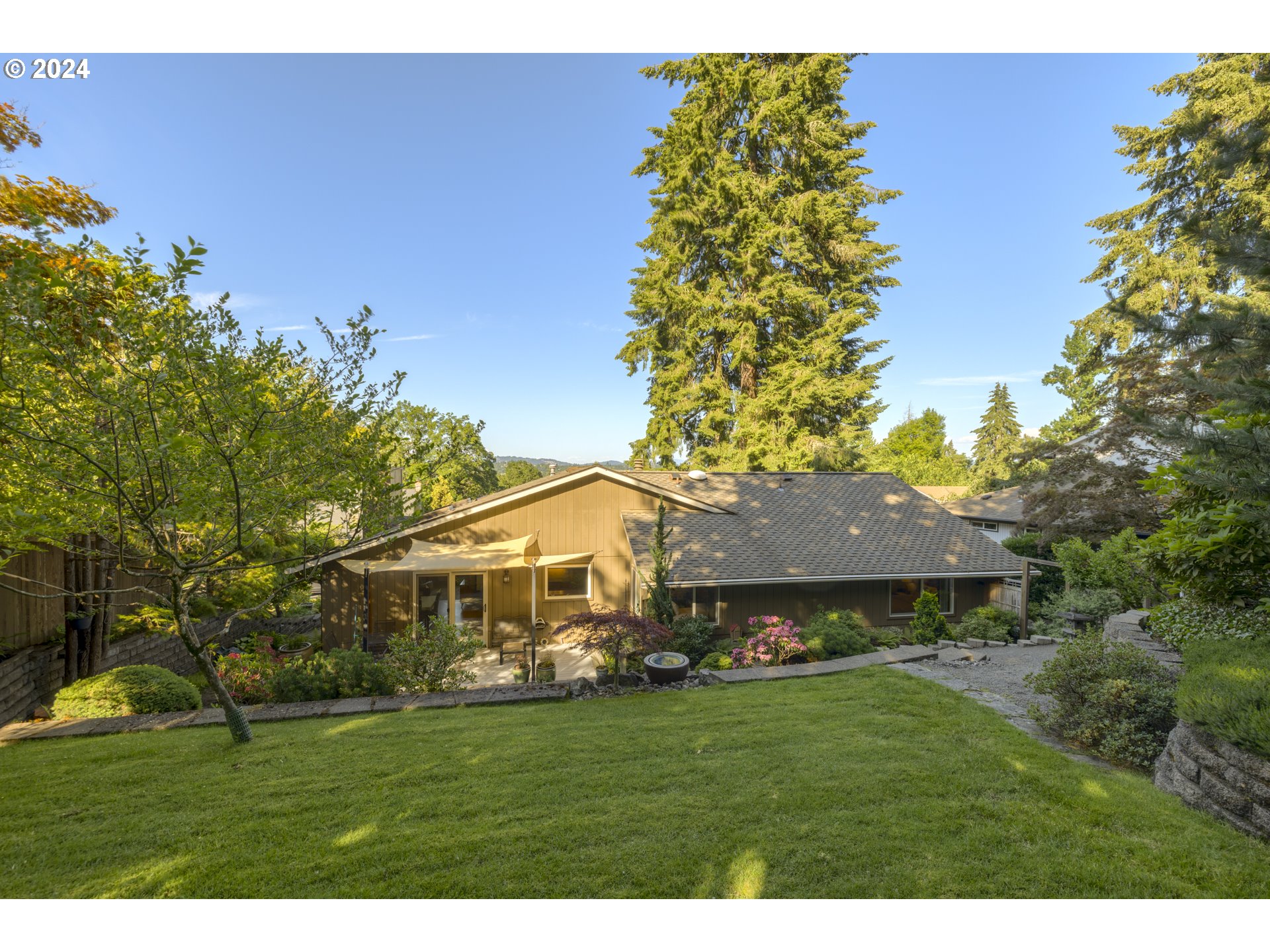 18100 UPPER MIDHILL DR