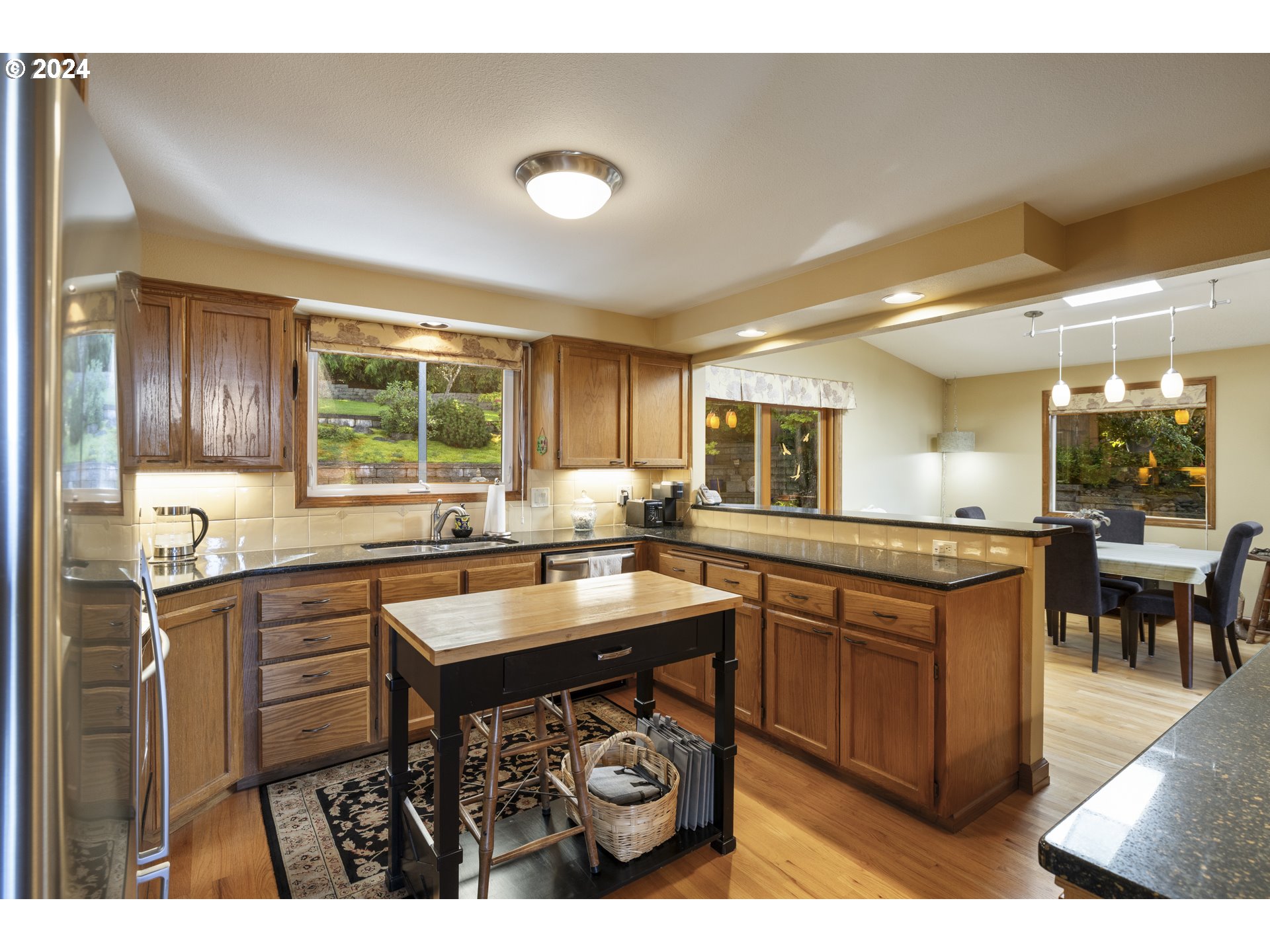 18100 UPPER MIDHILL DR