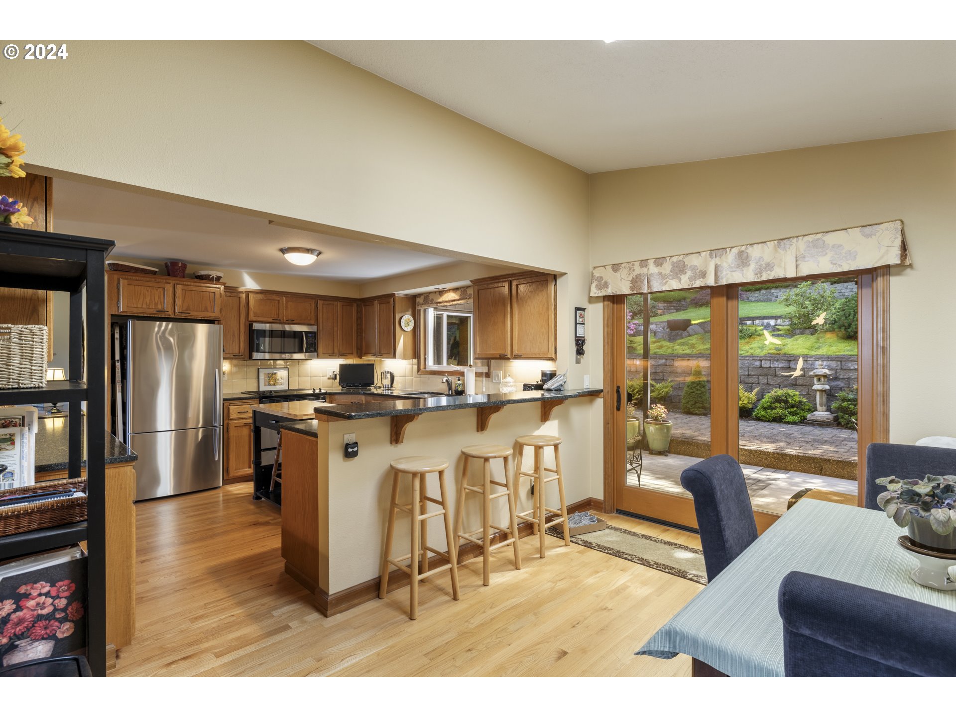 18100 UPPER MIDHILL DR