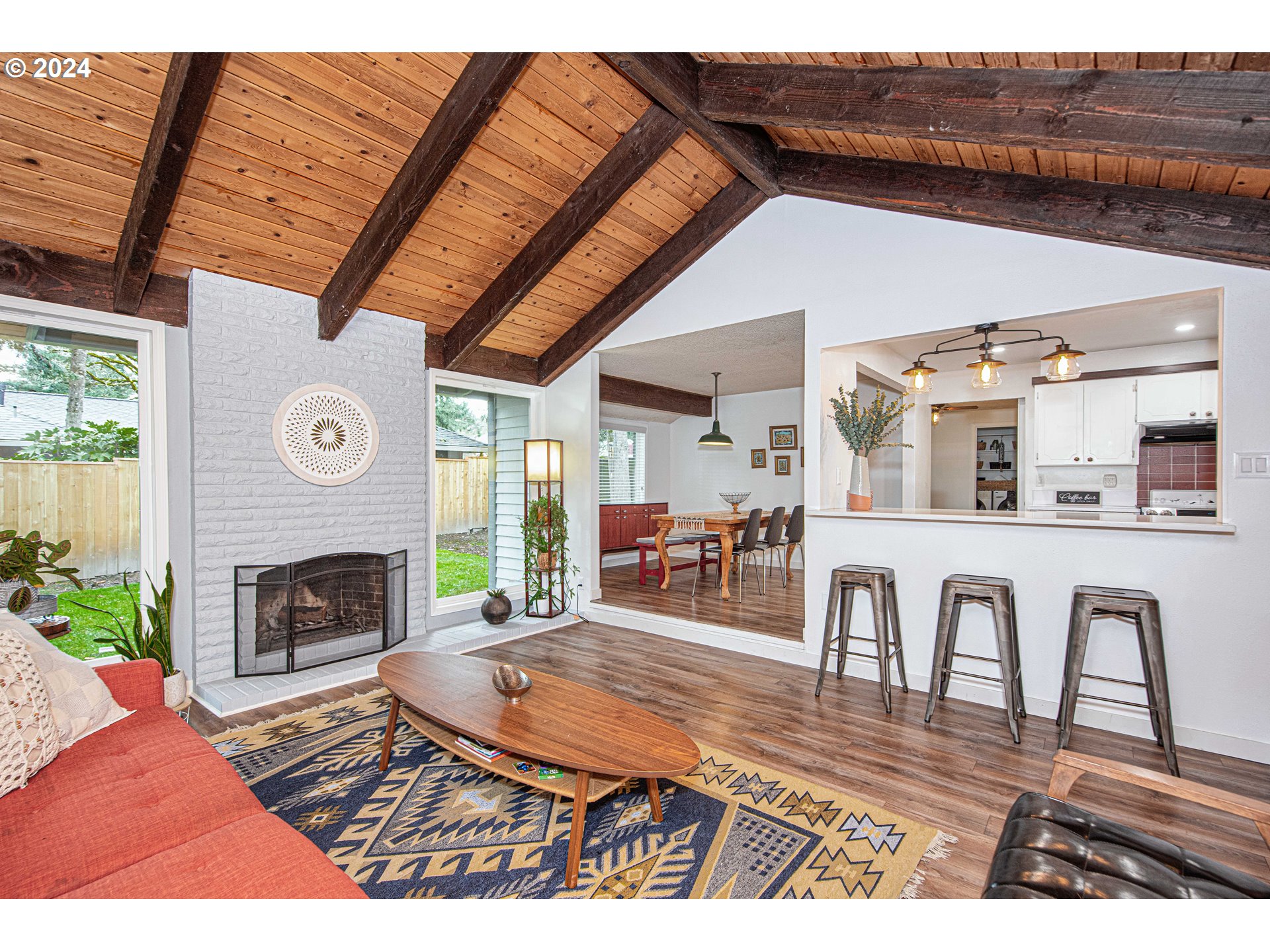 8855 SW BRIDLETRAIL AVE