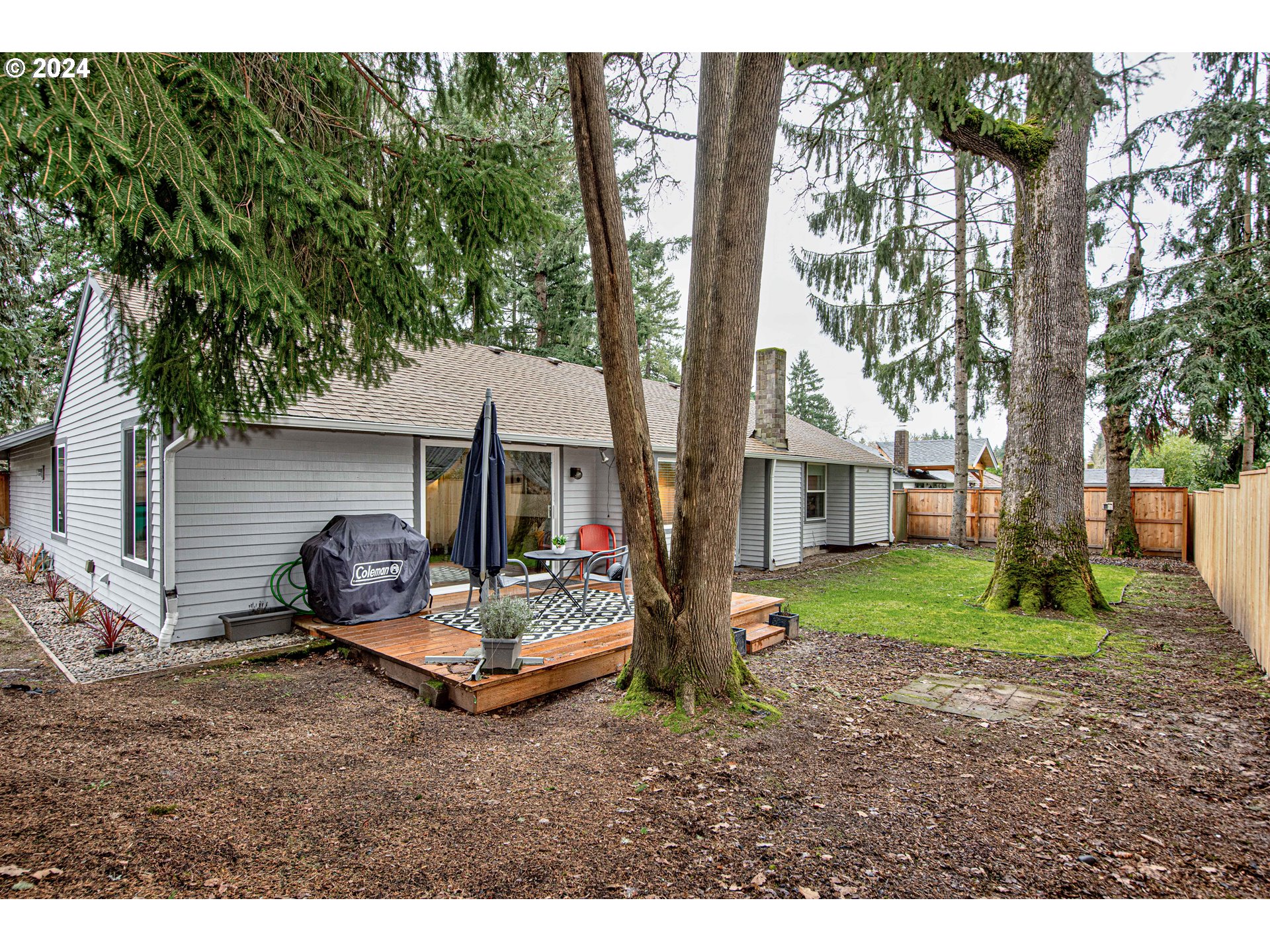 8855 SW BRIDLETRAIL AVE