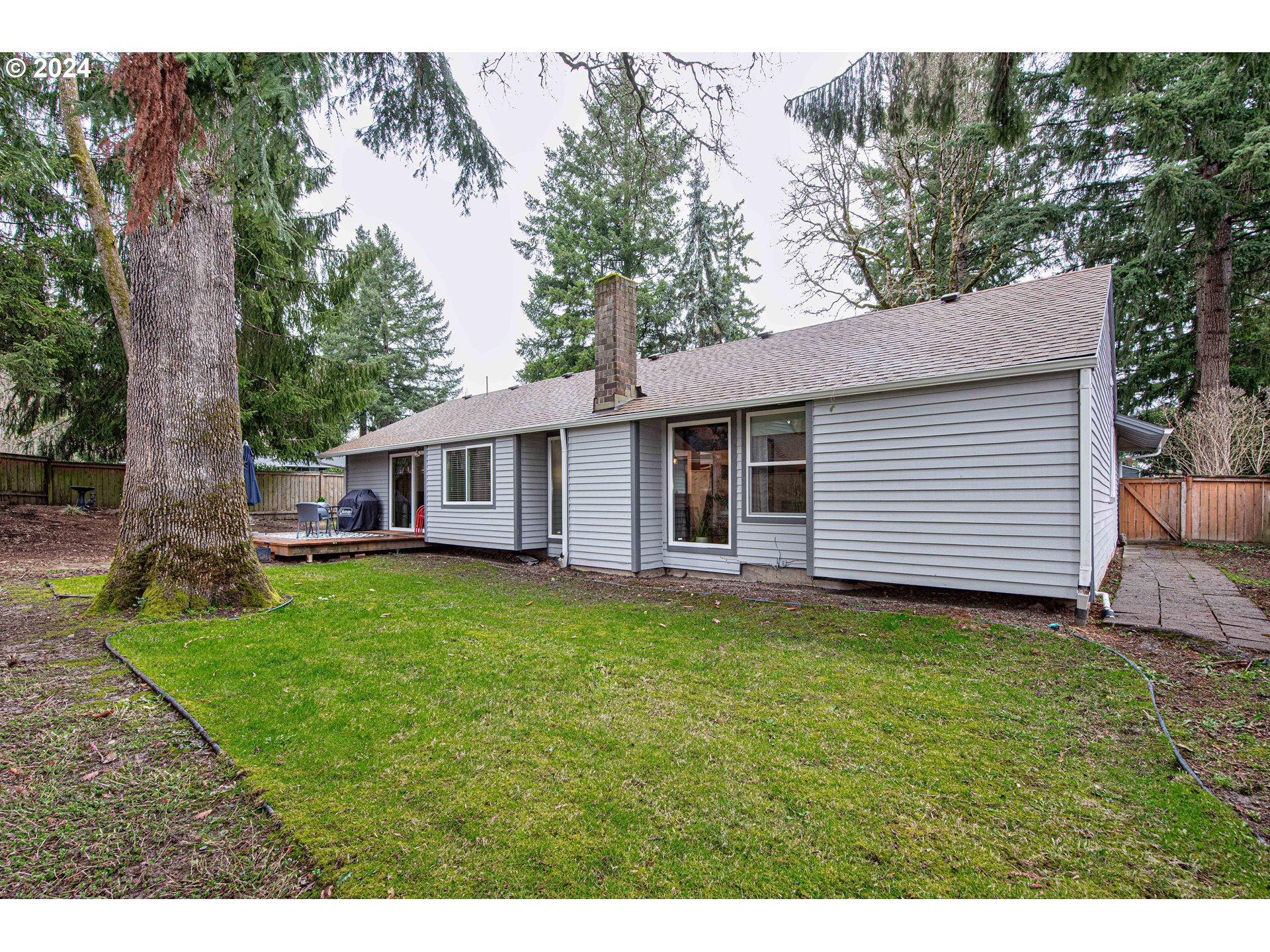 8855 SW BRIDLETRAIL AVE