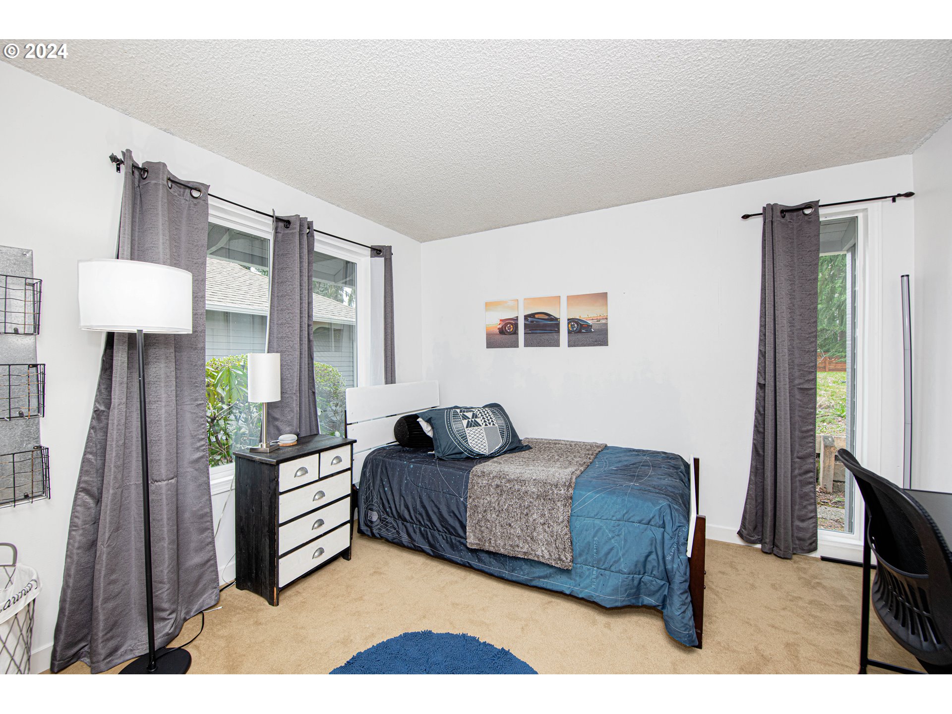 8855 SW BRIDLETRAIL AVE