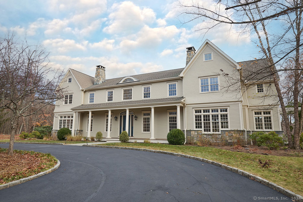 16 Equestrian Trail