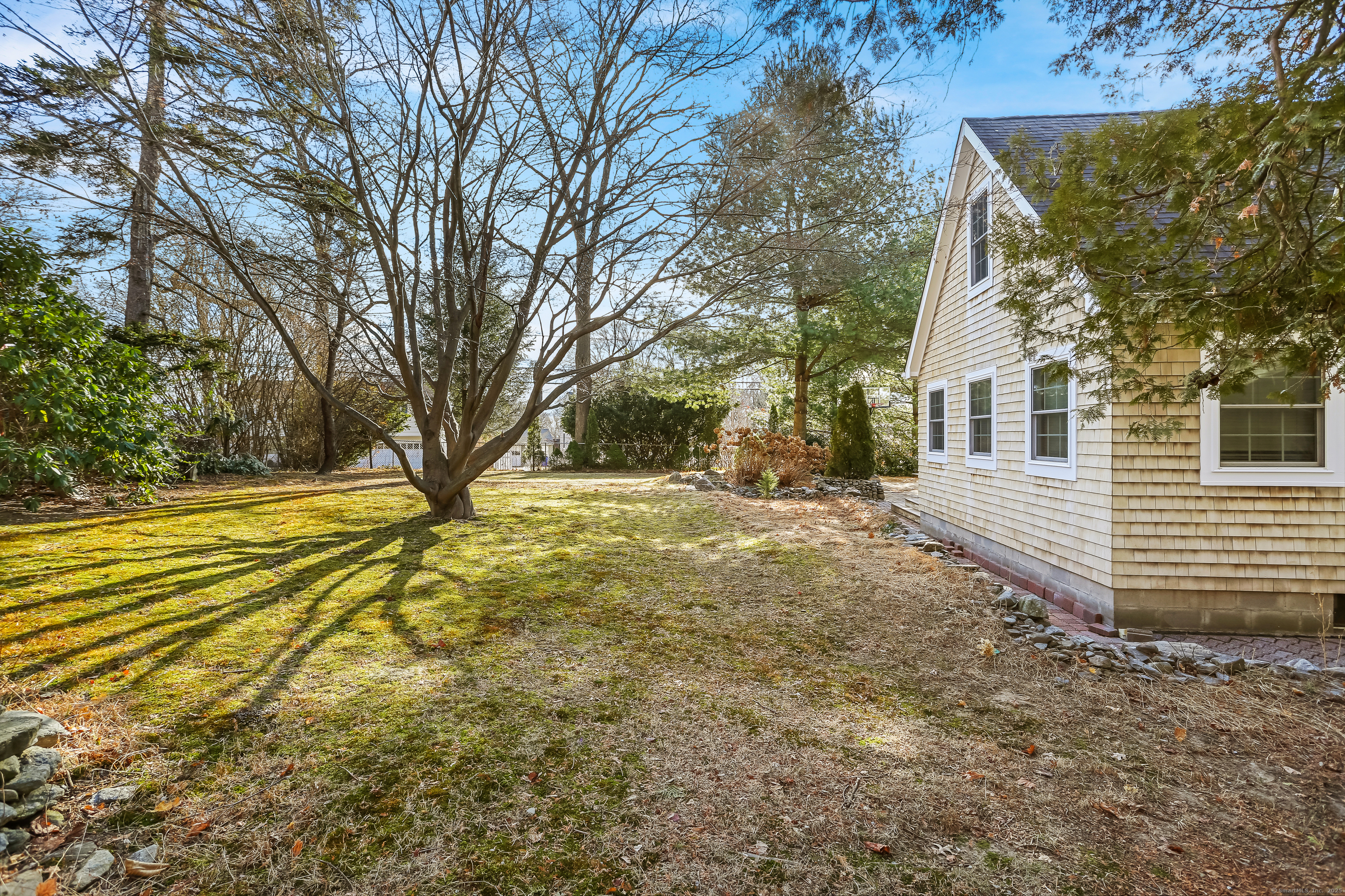 10 Burroughs Road