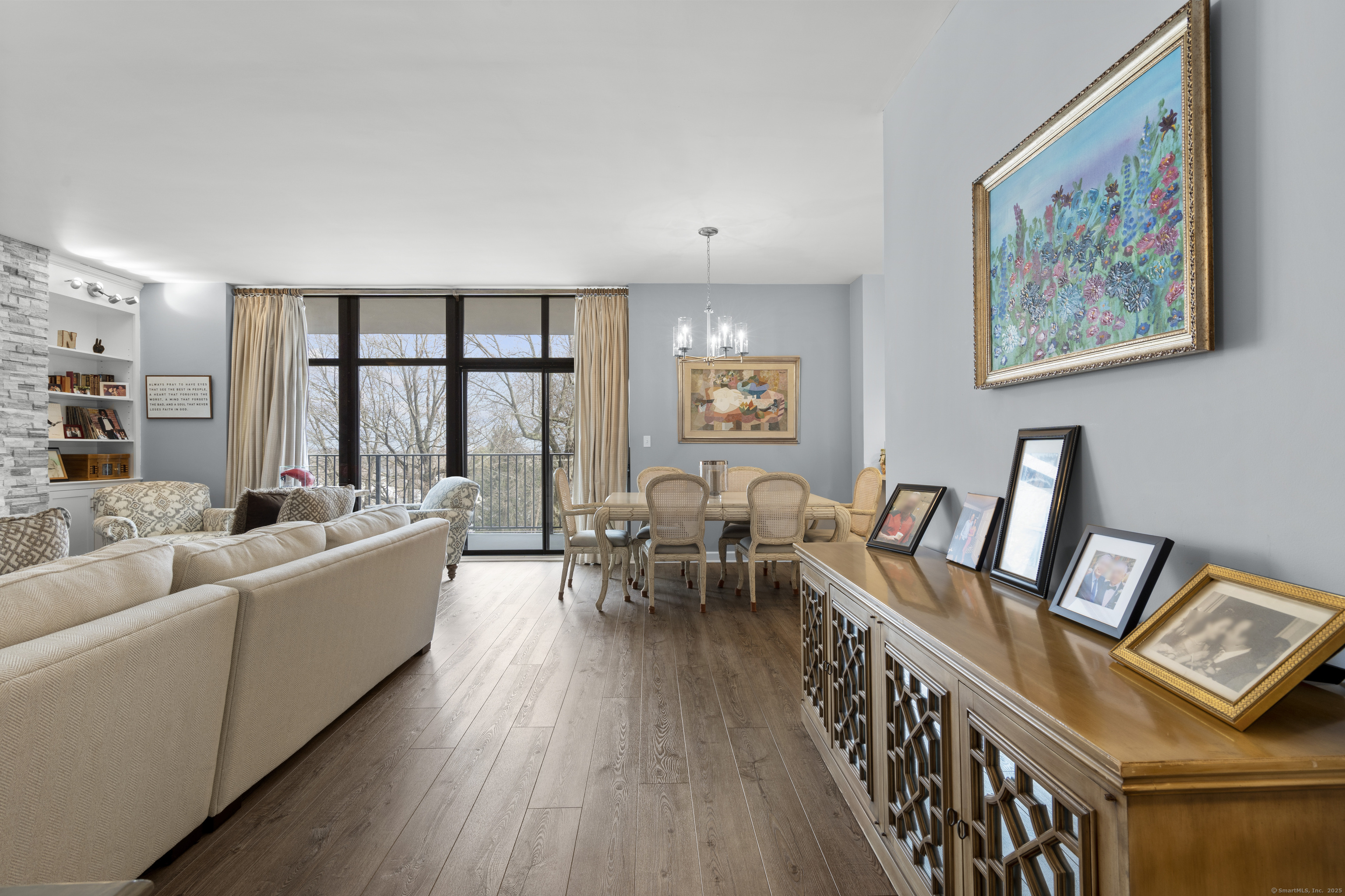 3200 Park Avenue 2B2