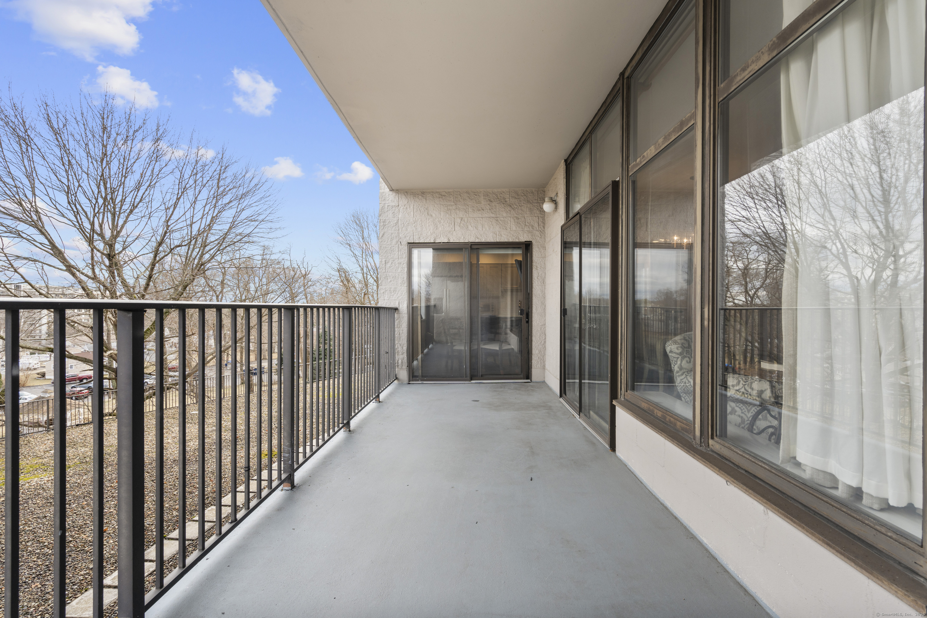3200 Park Avenue 2B2