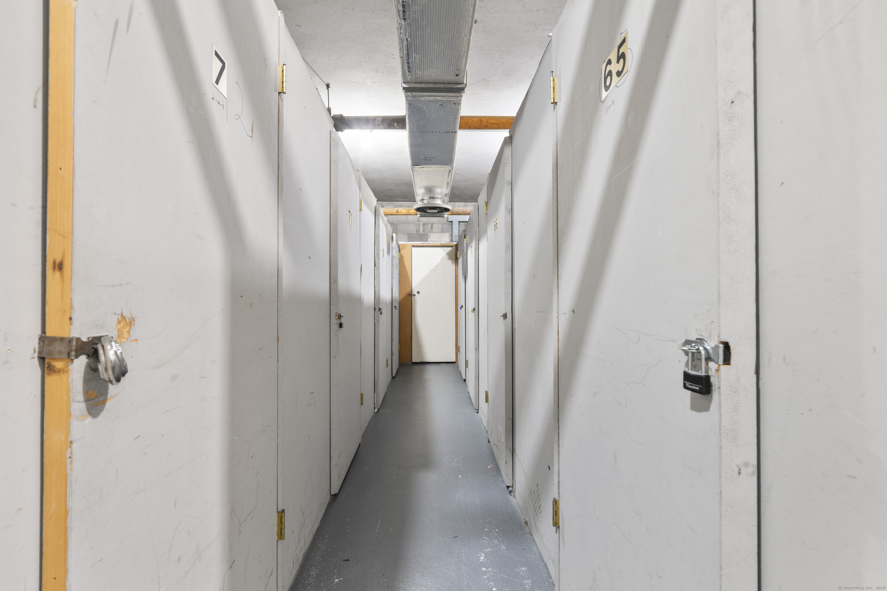 3200 Park Avenue 2B2