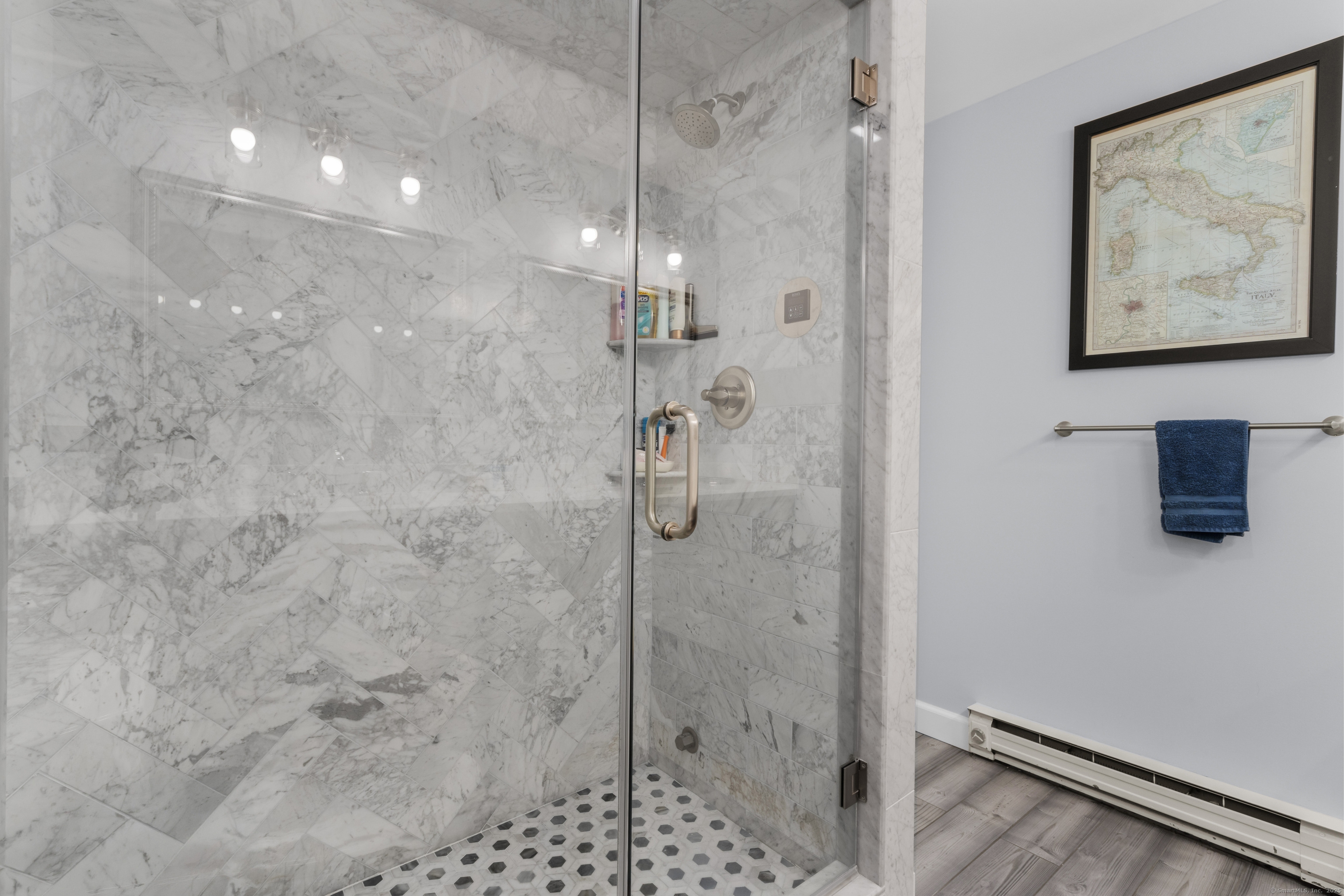 3200 Park Avenue 2B2