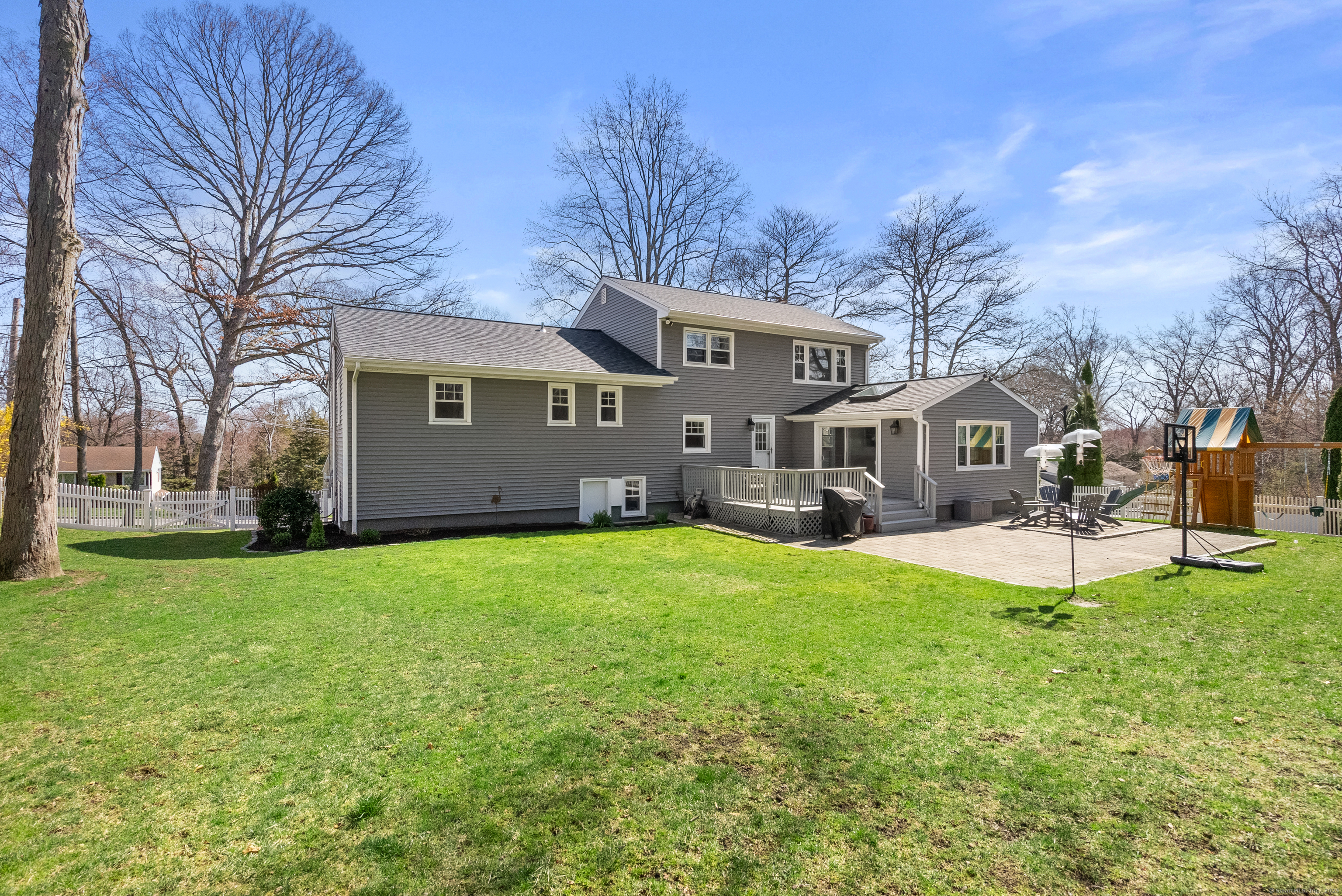 167 Ferncliff Road