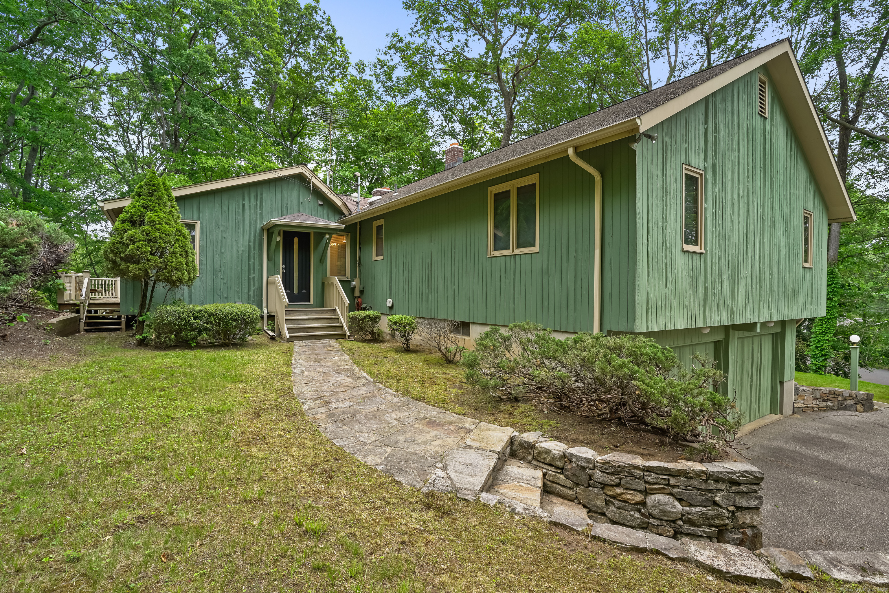 30 Bartling Drive